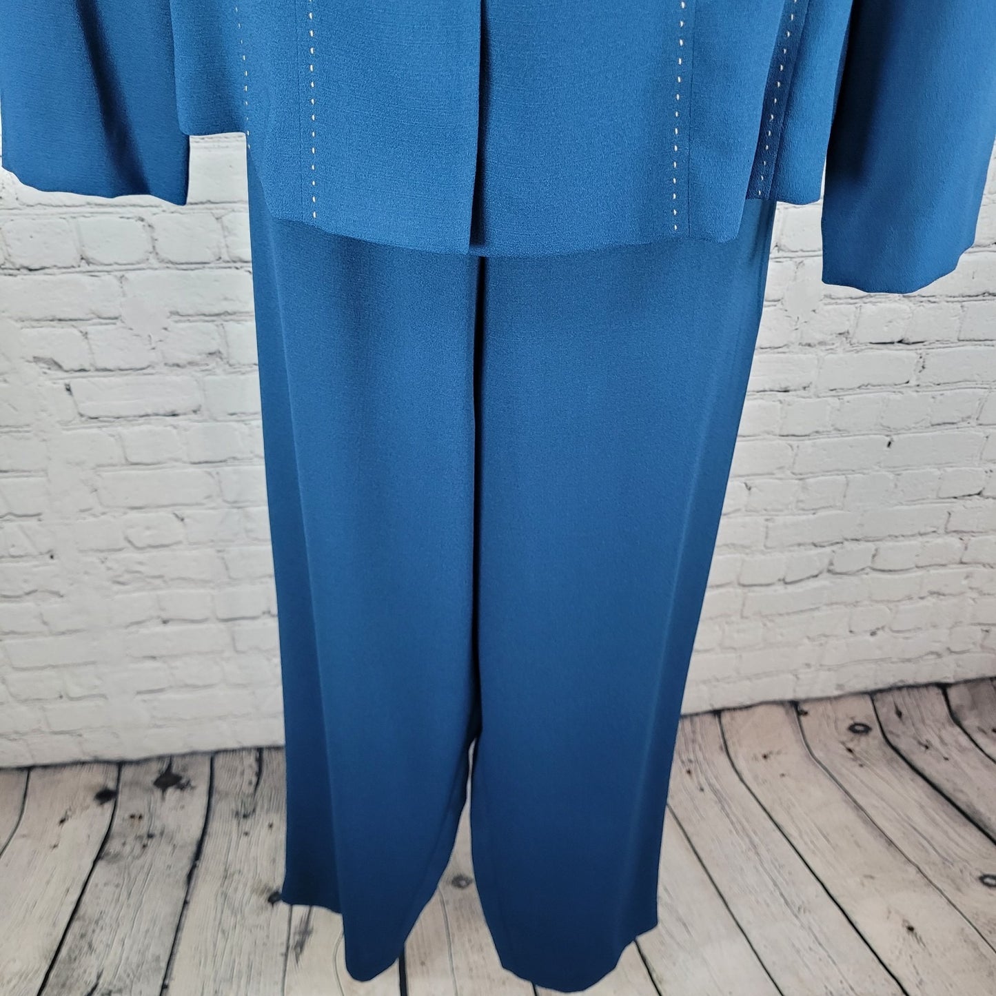 VTG Leslie Fay Blue 2 Piece Outfit Set Suit Petite Jacket 10P Pant 12P (28x27.5)