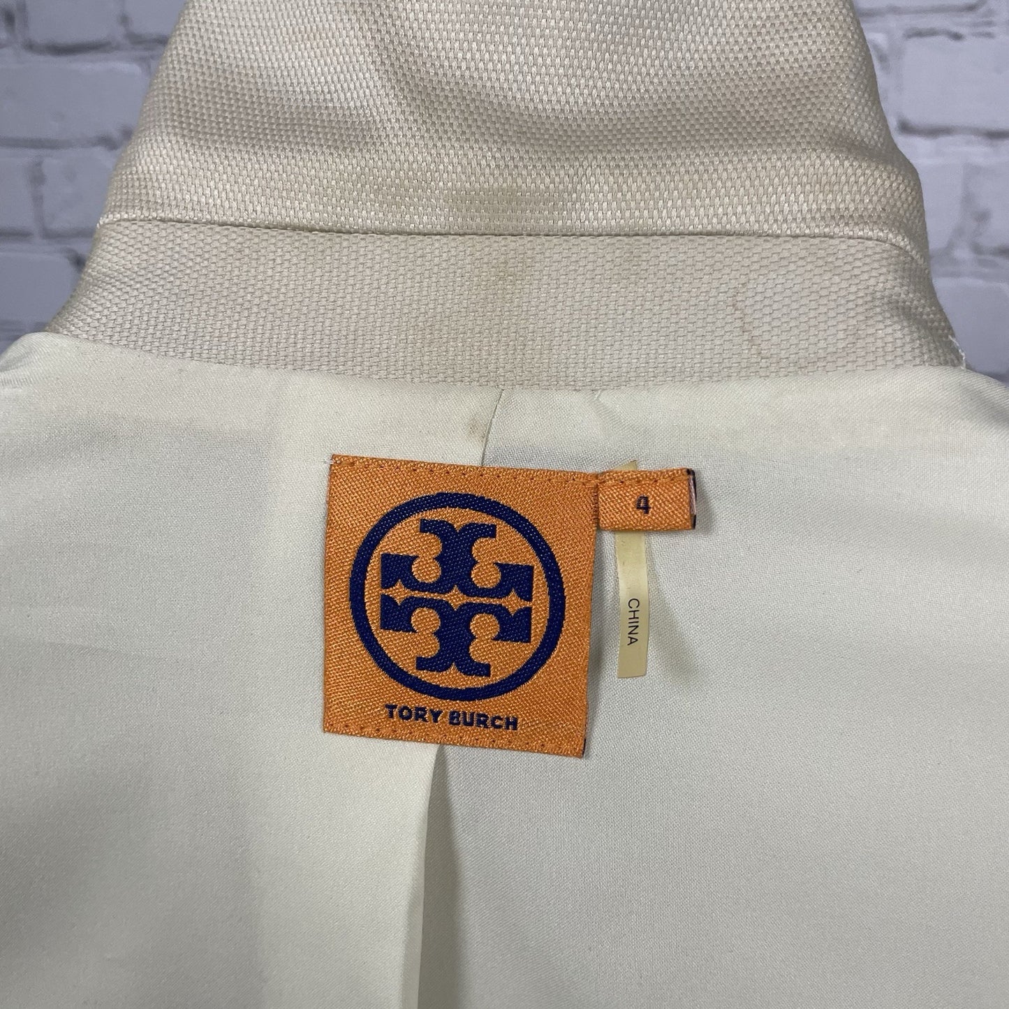 Tory Burch Beige 2 Gold Button Peak Vented Blazer Jacket Lined Pockets Size 4