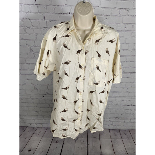 VTG Panama Jill Off White Short Sleeve Button Up Collared Giraffe Shirt Womens M