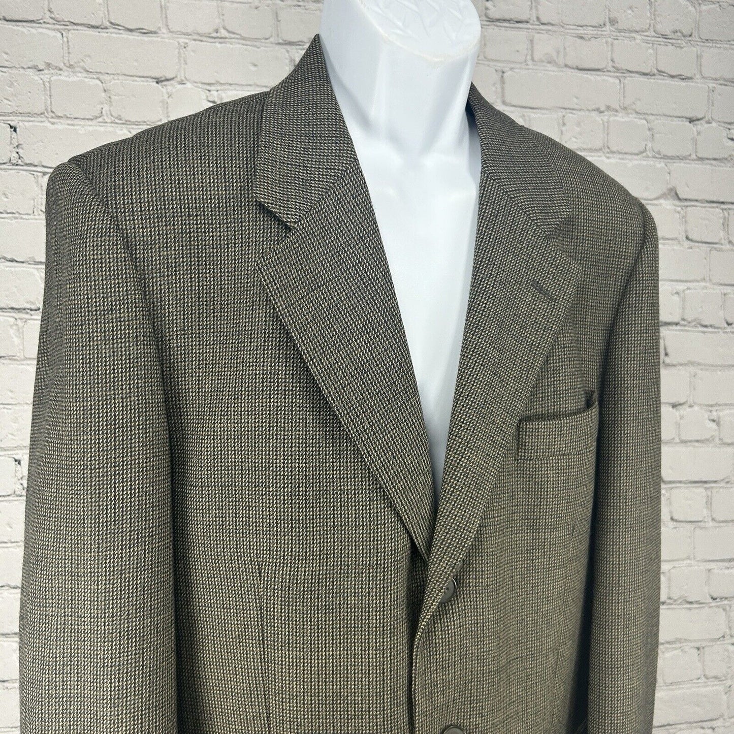 VTG Claiborne Brown Worsted Wool Nailhead 3 Button Sport Coat Blazer Size 40R