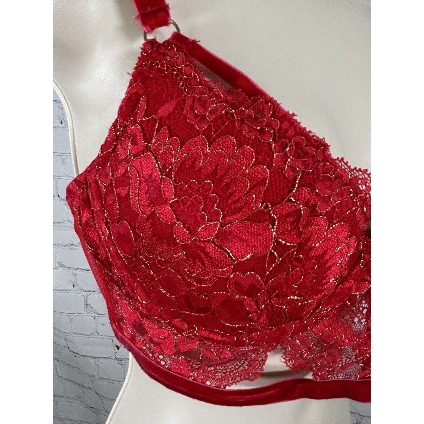 Lovehoney Lingerie Red Lace Velvet Strappy Front Back Close Underwire Bra L
