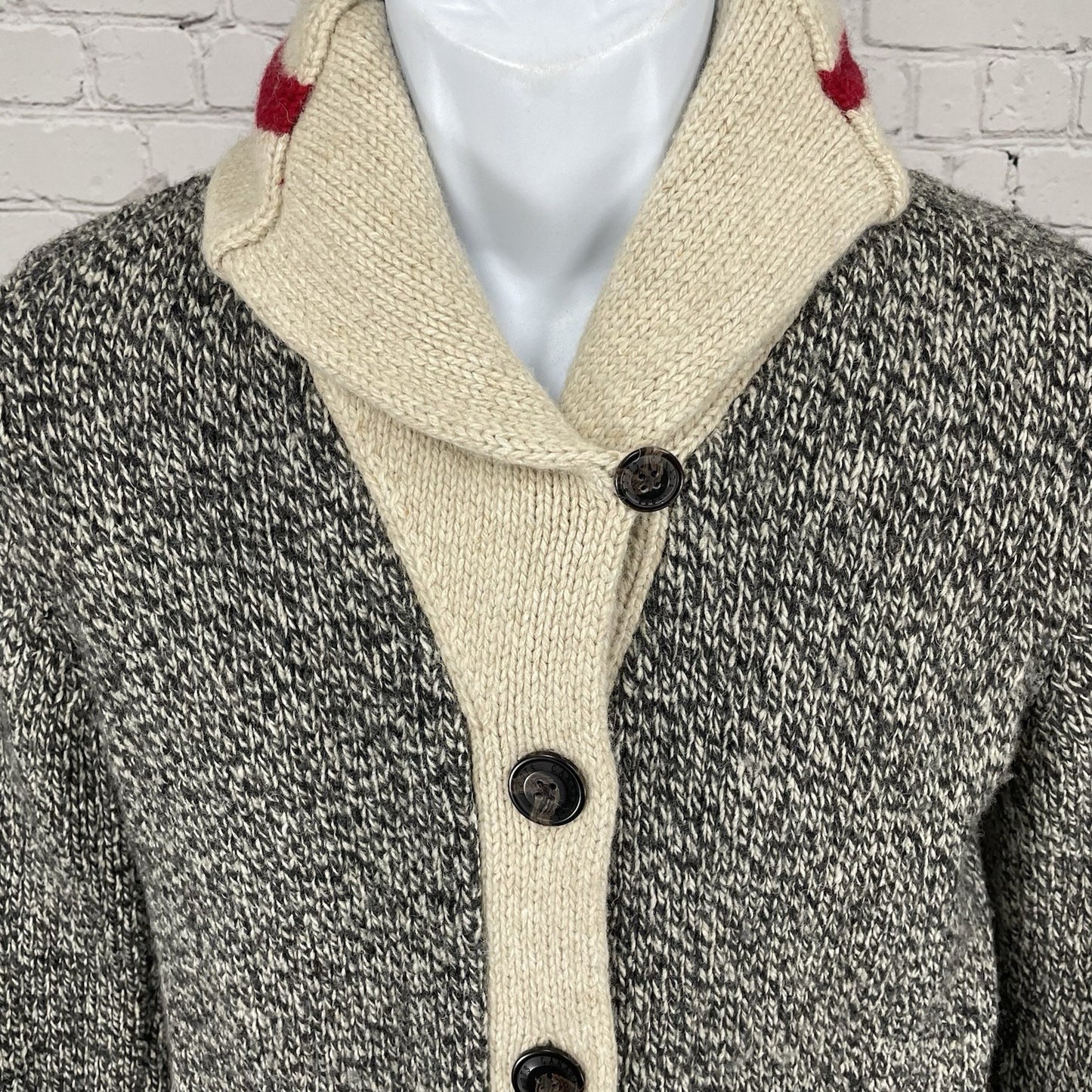 Roots Cabin Grey & Beige Heritage Shawl Cabin Buttoned Cardigan Size Medium M