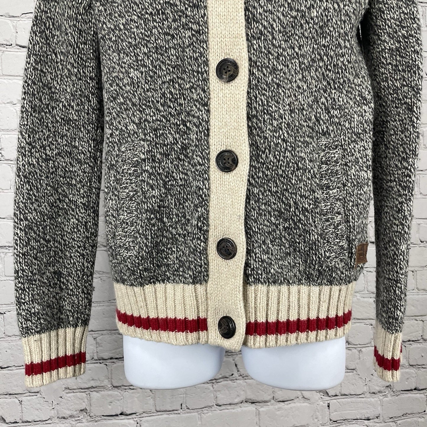 Roots Cabin Grey & Beige Heritage Shawl Cabin Buttoned Cardigan Size Medium M