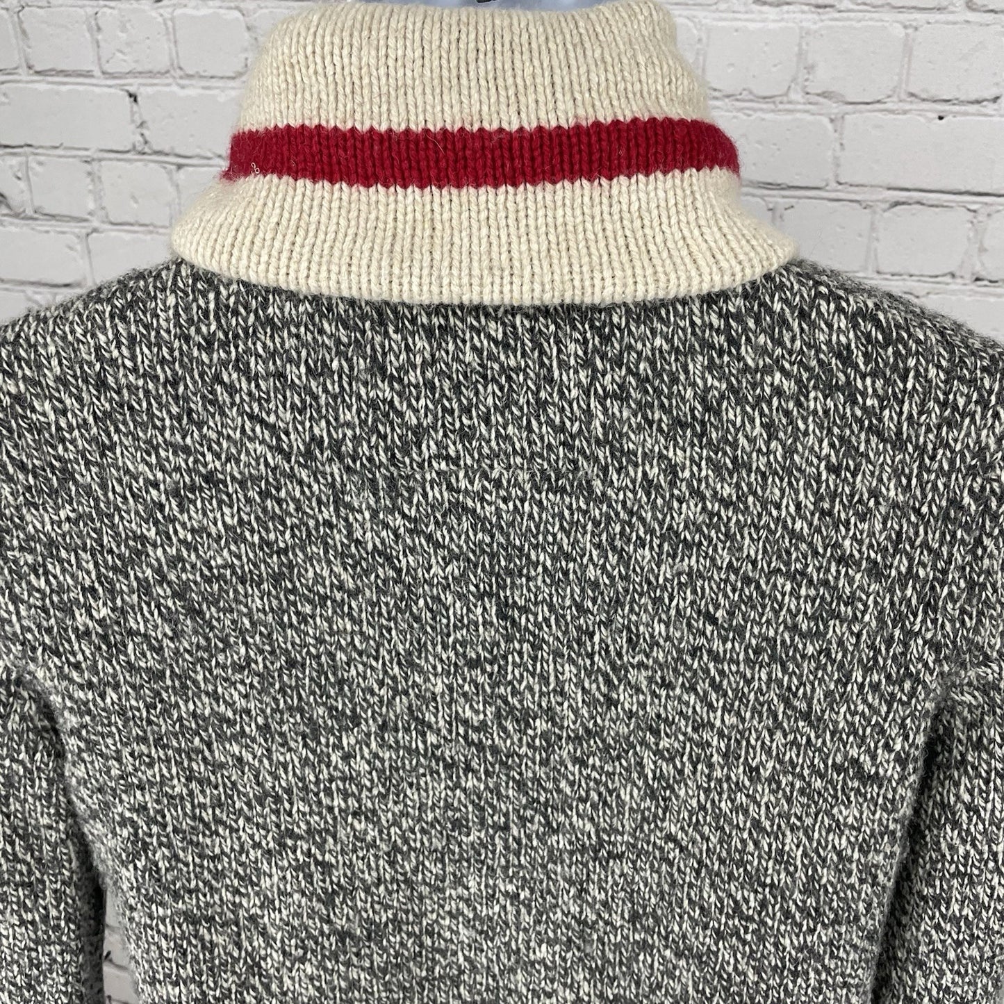 Roots Cabin Grey & Beige Heritage Shawl Cabin Buttoned Cardigan Size Medium M