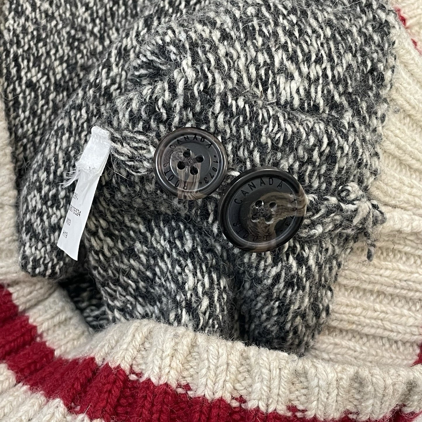 Roots Cabin Grey & Beige Heritage Shawl Cabin Buttoned Cardigan Size Medium M