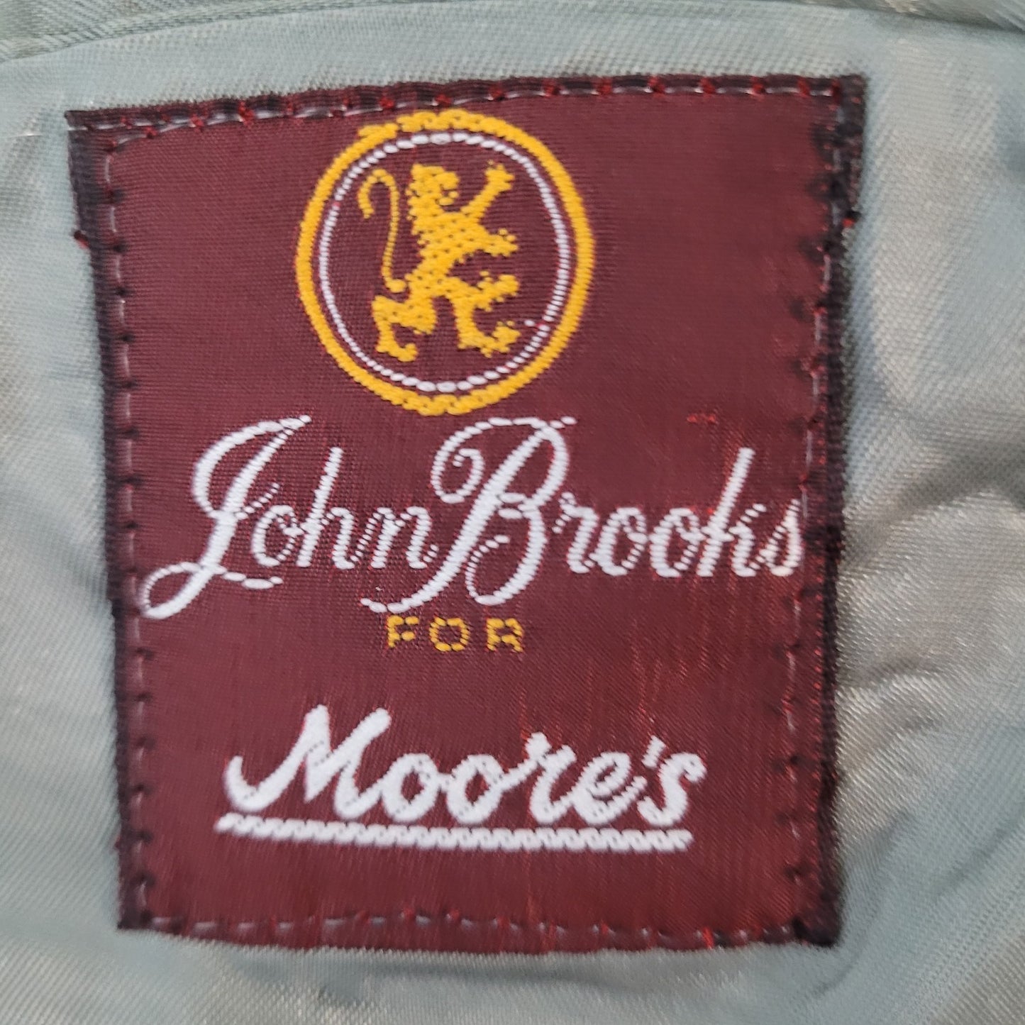 John Brooks Grey Herringbone Full Suit Set Notch Blazer Size 36 Pants 27x33