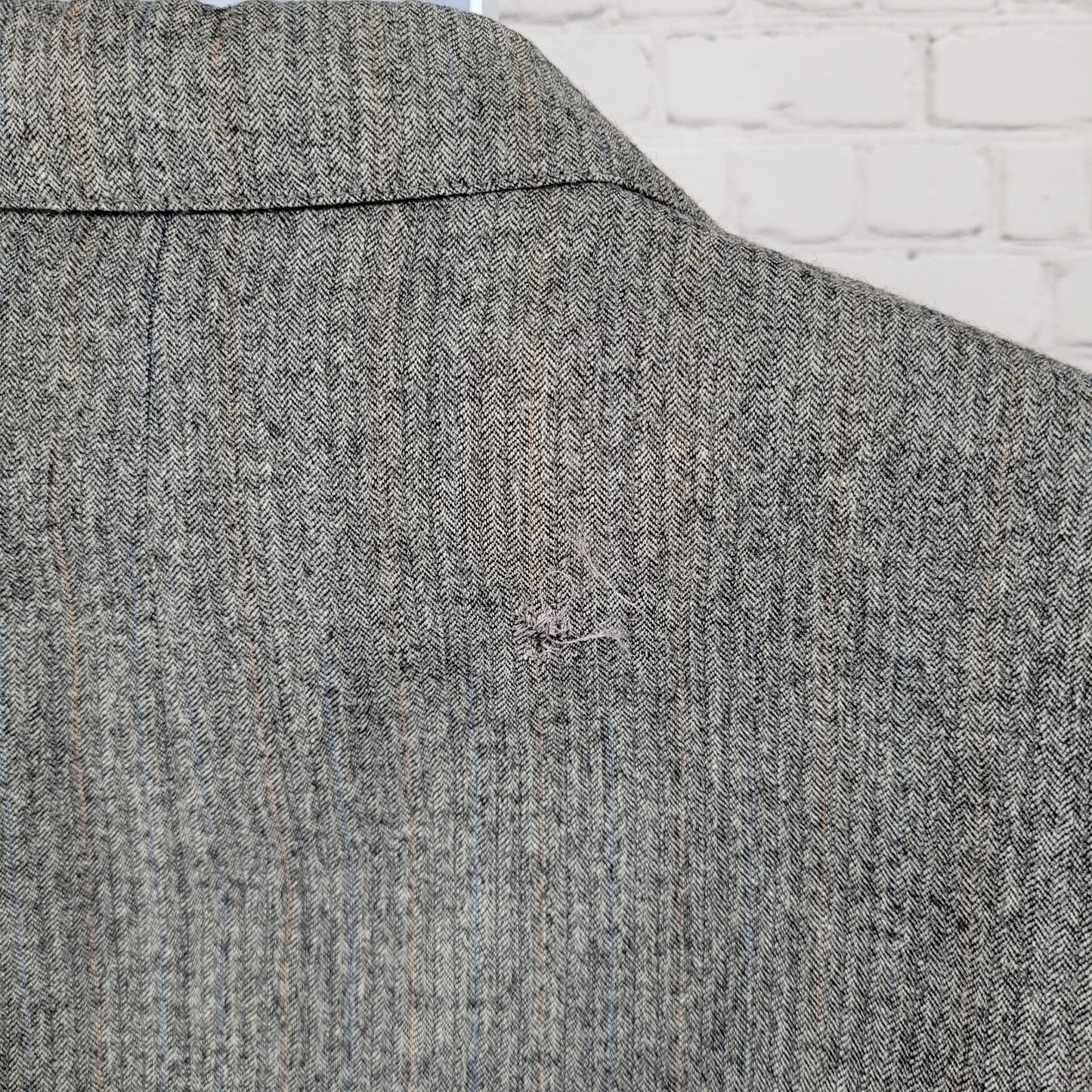 John Brooks Grey Herringbone Full Suit Set Notch Blazer Size 36 Pants 27x33