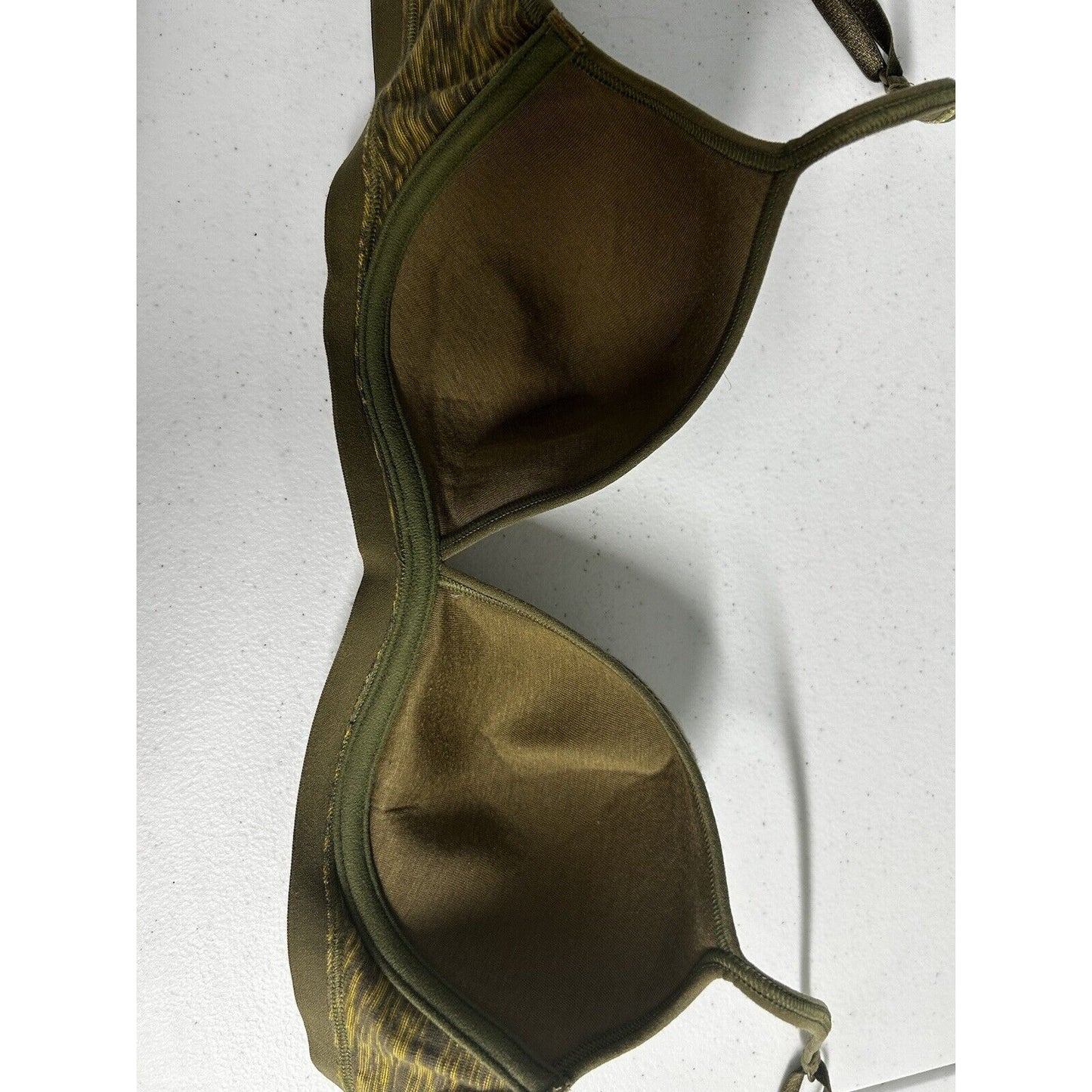 VTG Victoria’s Secret T-shirt Full Coverage Green Striped Bra Lightly lined 34B