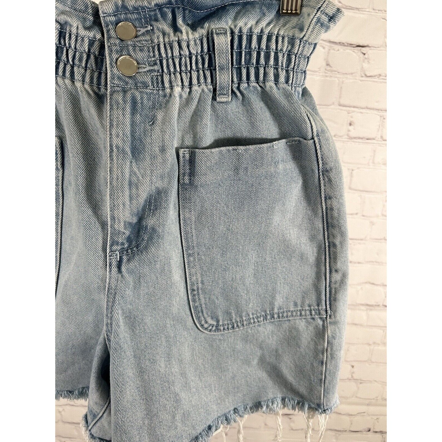 Zara Lightwash Denim Blue Elastic Waist High Waisted Shorts Womens Size 2 (24x5)