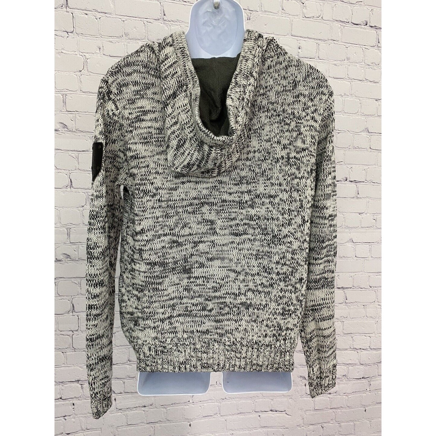 DARKBLACK White Black Chunky Knit Hooded Sweater Size M Medium