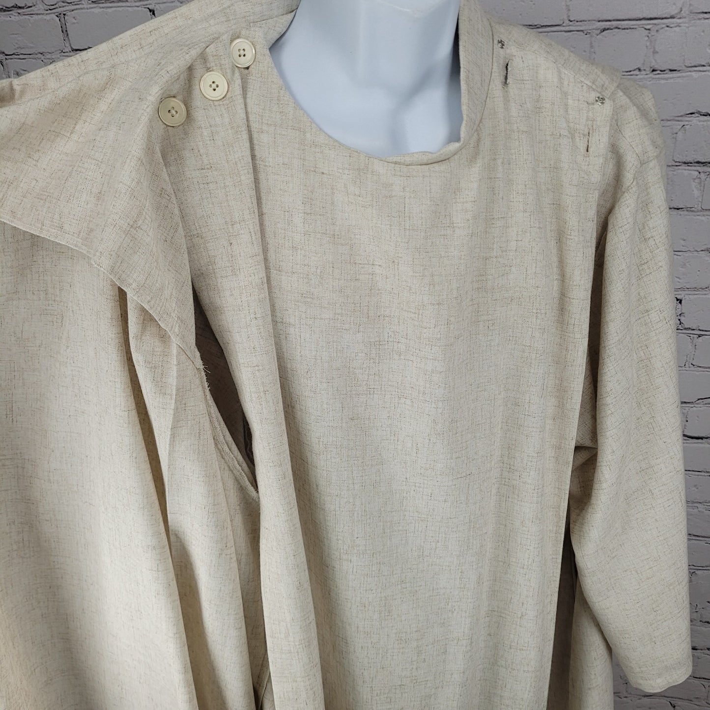 VTG Bentley & Simon Beige Clergy Religious Vestment Robe Shoulder Buttoned