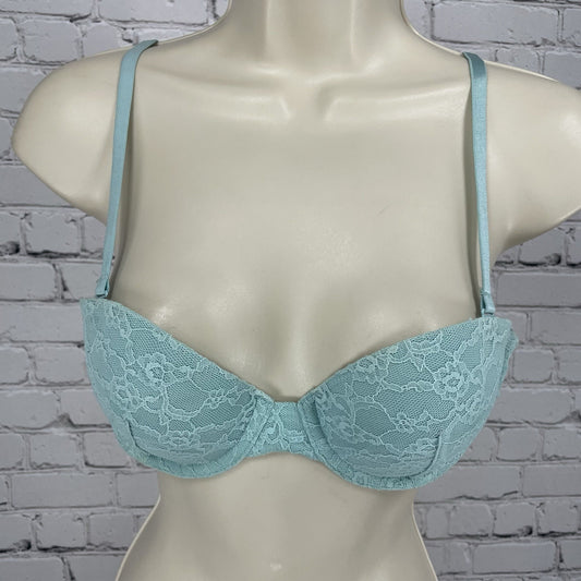 Victoria’s Secret Blue Lace Multi-Way Options Underwire Push Up Bra Size 34A
