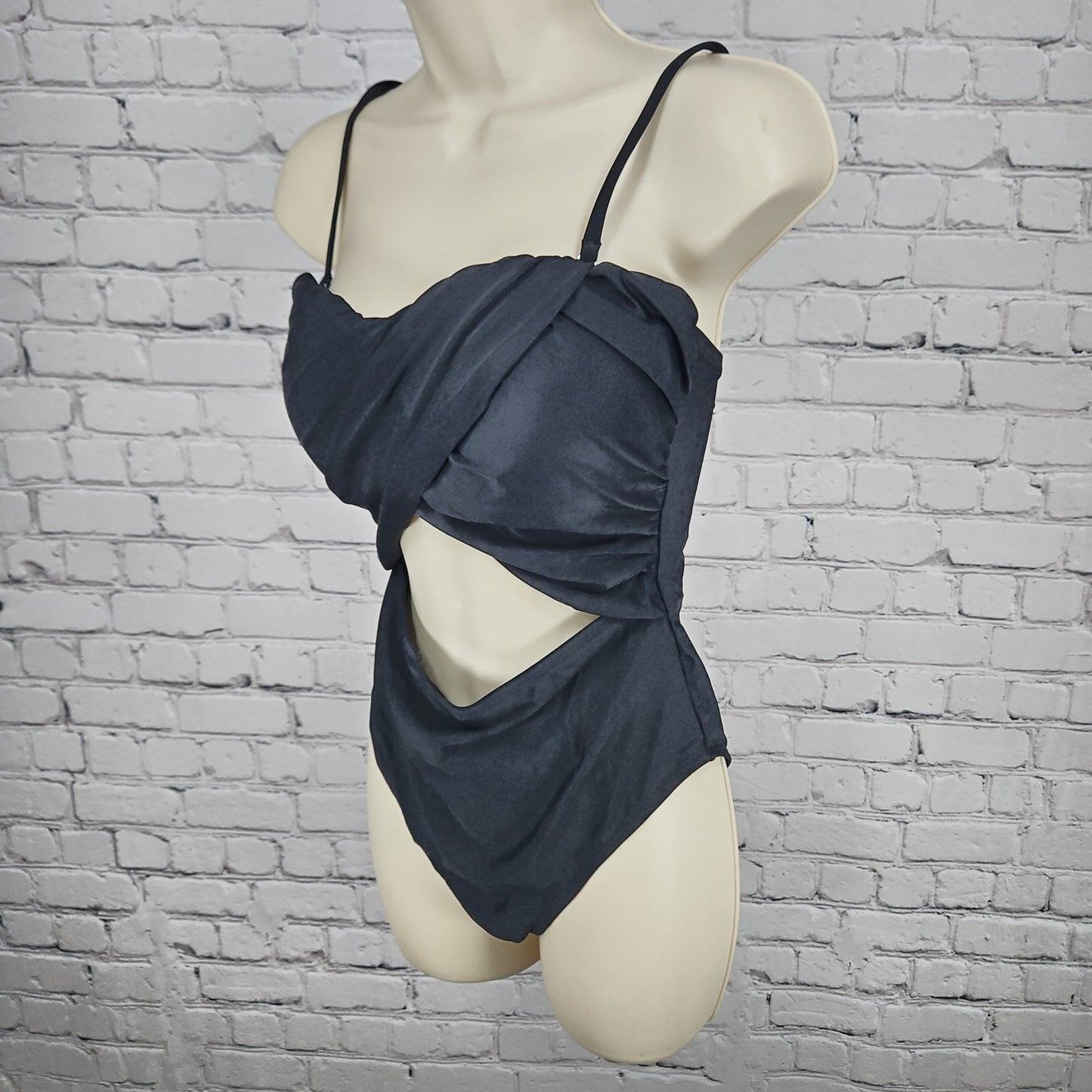 NWT Cupshe Black Draped Twist Front Cutout One Piece Swimsuit Bathing Suit M