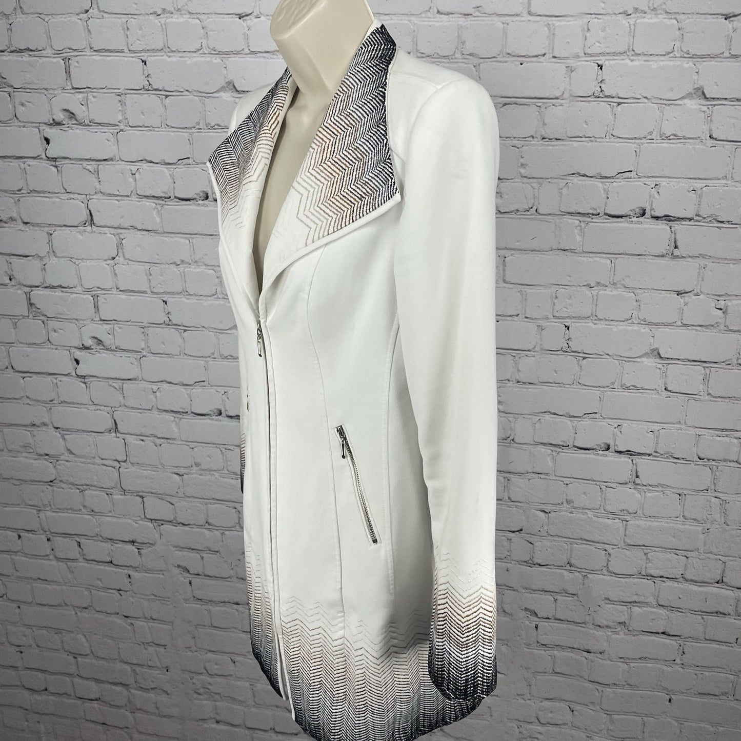 White House Black Market White Embroidered Accents Zipped Lined Long Jacket XXS