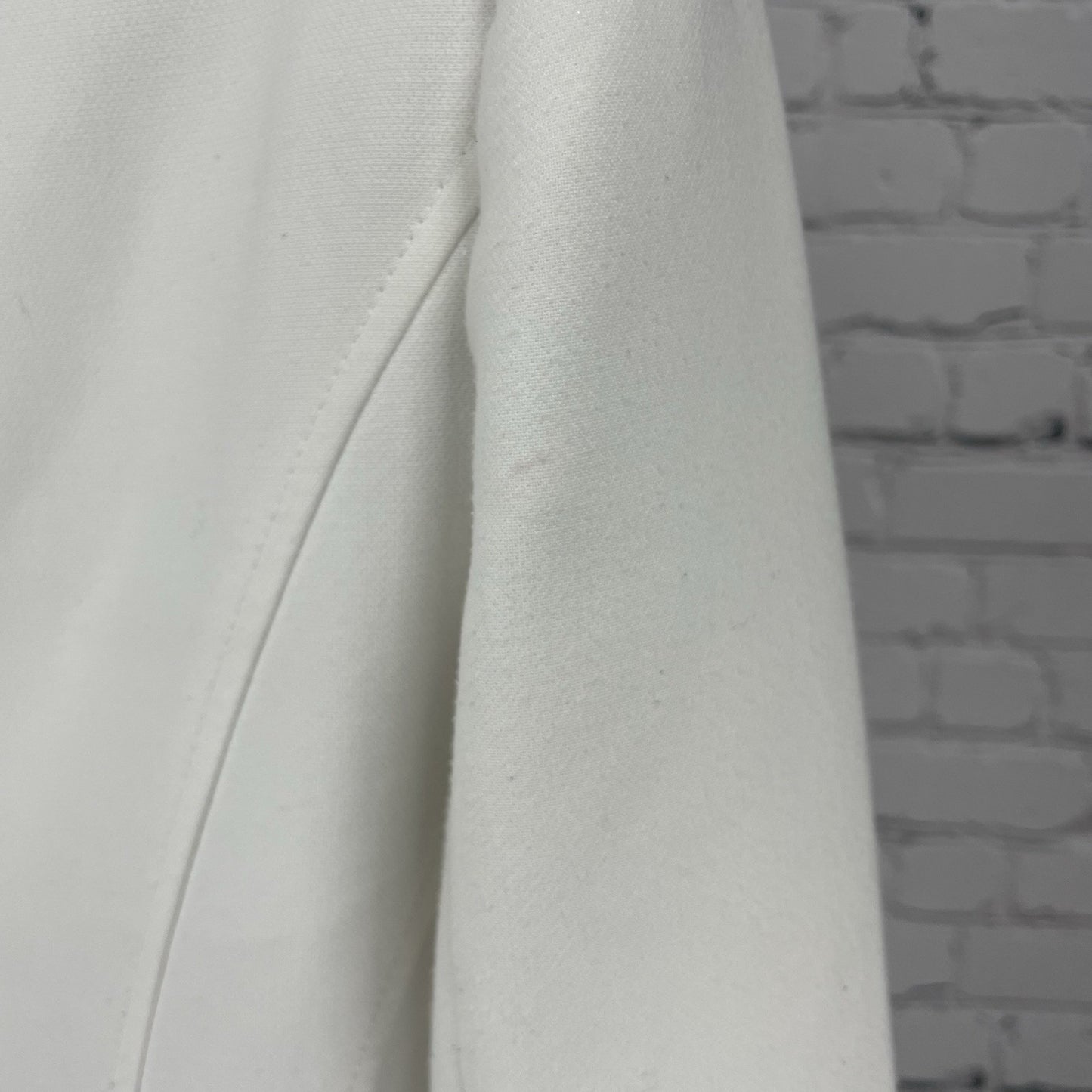 White House Black Market White Embroidered Accents Zipped Lined Long Jacket XXS