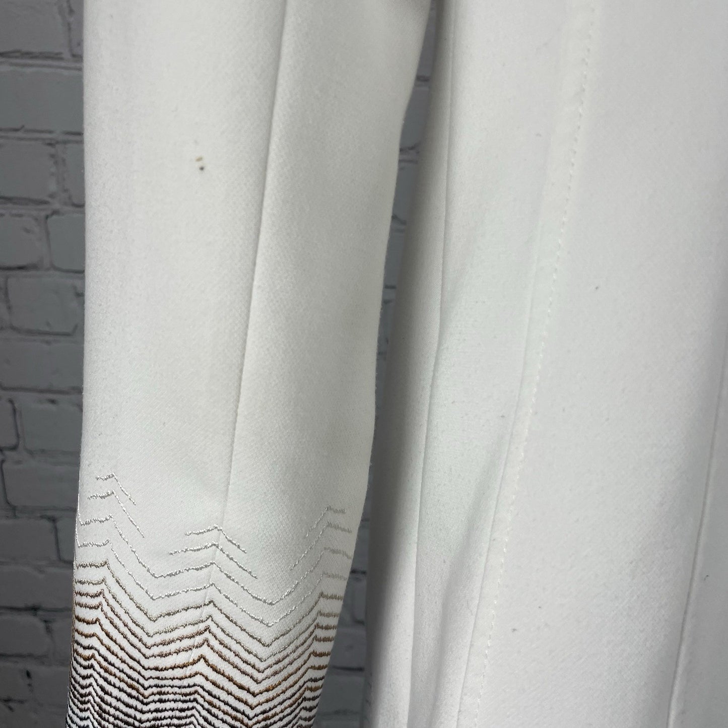 White House Black Market White Embroidered Accents Zipped Lined Long Jacket XXS