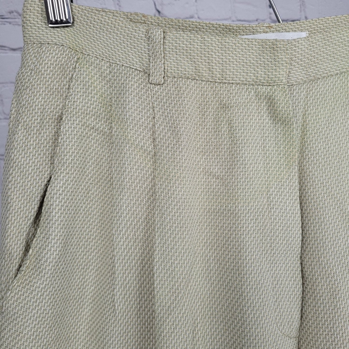 VTG Liz Claiborne Beige Pleated High Rise Dress Pants USA Made Size 10P (27x27)