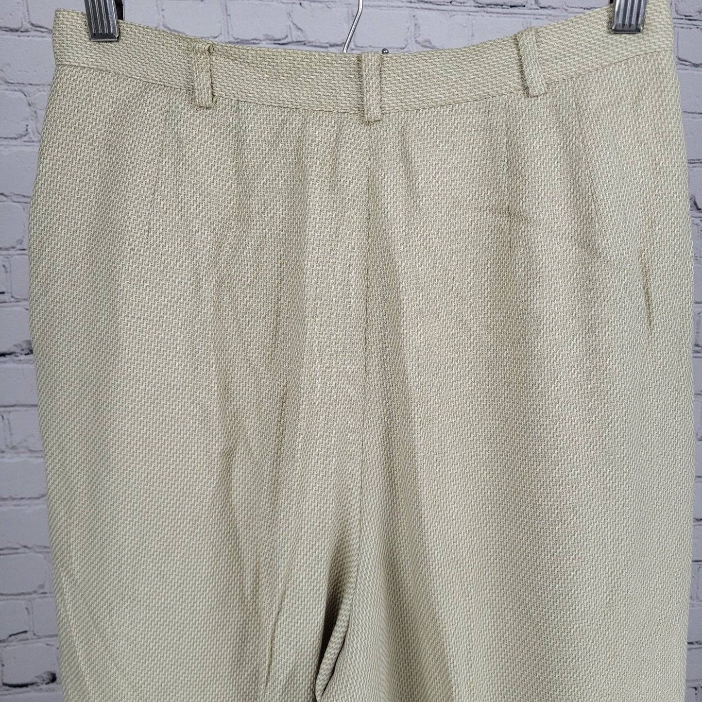 VTG Liz Claiborne Beige Pleated High Rise Dress Pants USA Made Size 10P (27x27)