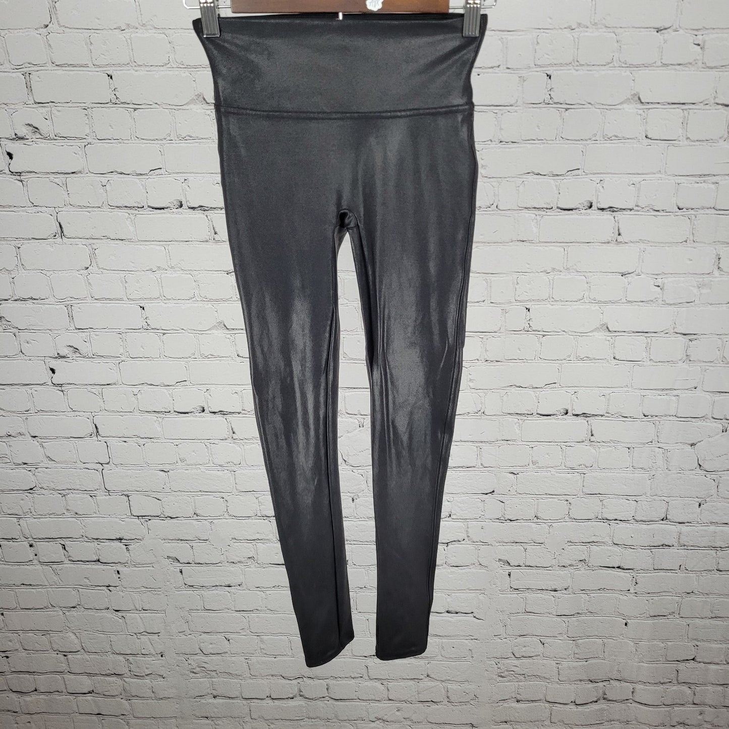 Spanx Black Shiny Stretch Skinny Slimming Leggings Pants Size SP Small (23x26)