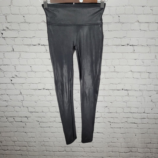 Spanx Black Shiny Stretch Skinny Slimming Leggings Pants Size SP Small (23x26)