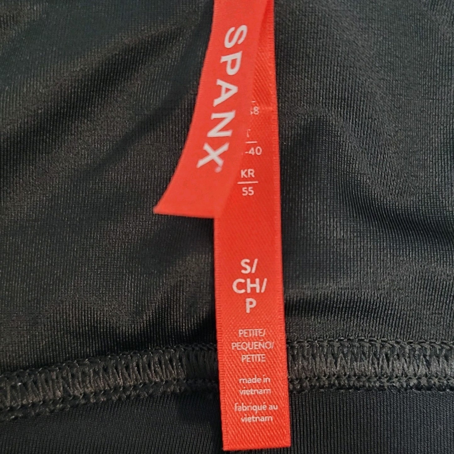 Spanx Black Shiny Stretch Skinny Slimming Leggings Pants Size SP Small (23x26)