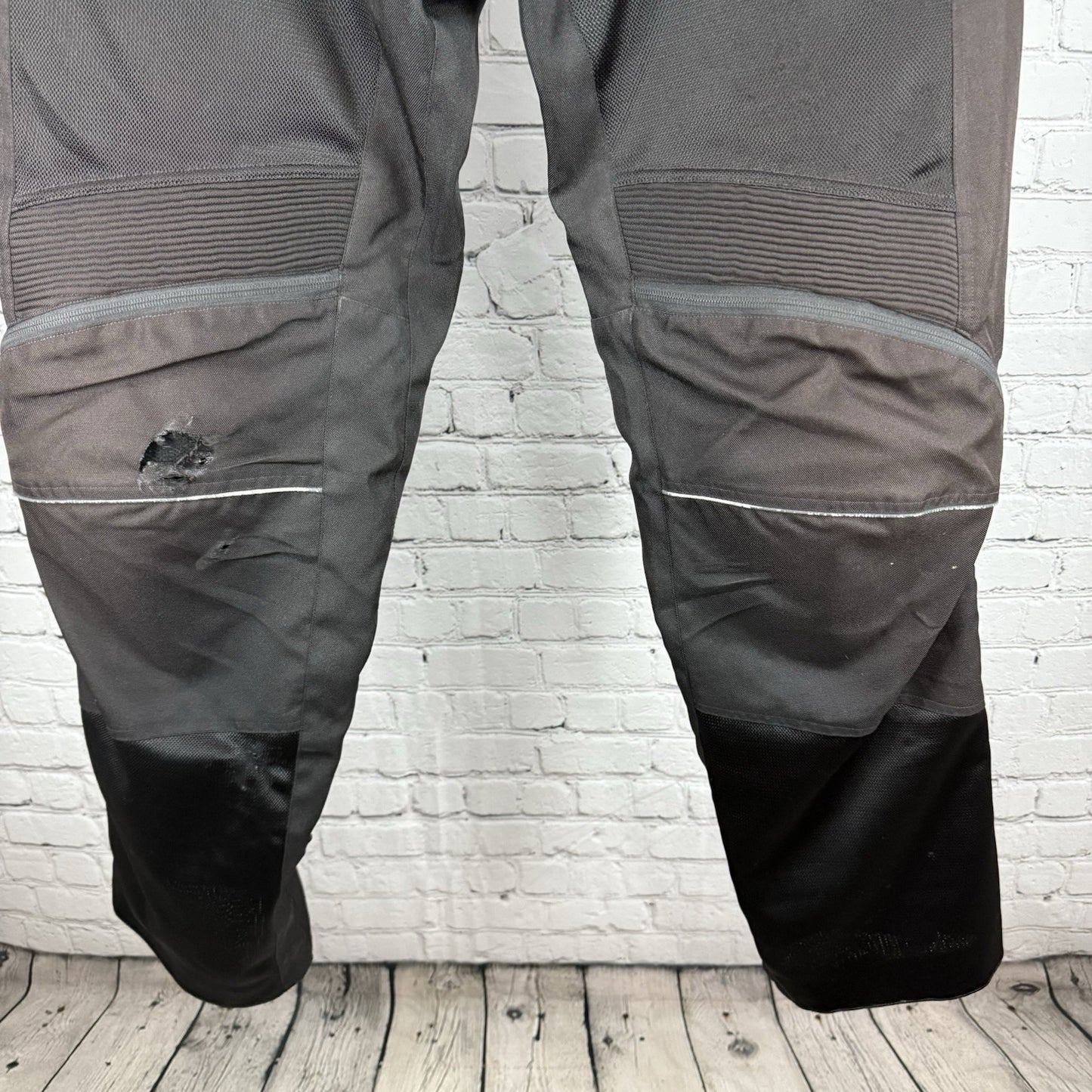 Alpinestars Black Protective Armor Adjustable Waist Race Pants XL (37x35)