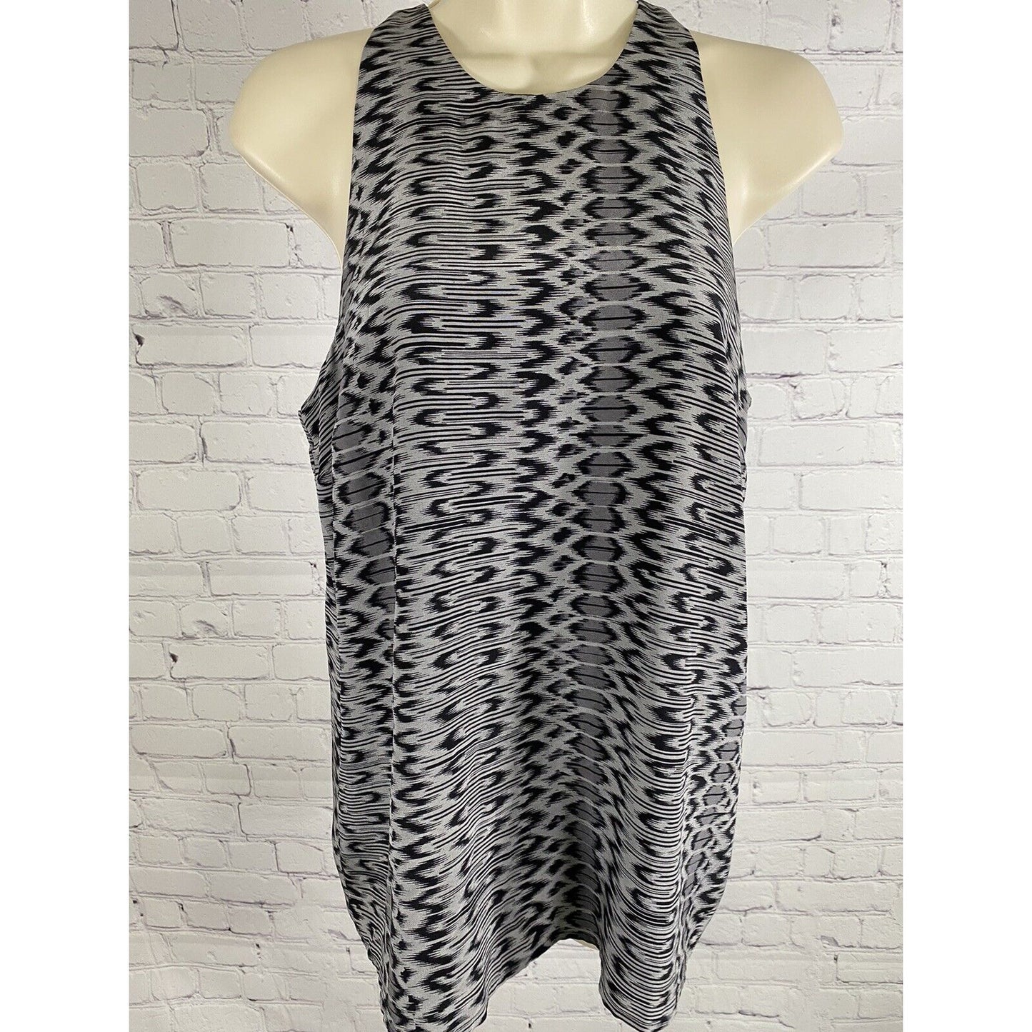 Joie Black Gray 100% Silk Flowy Lined Racerback Tank Top Sleeveless Blouse Small