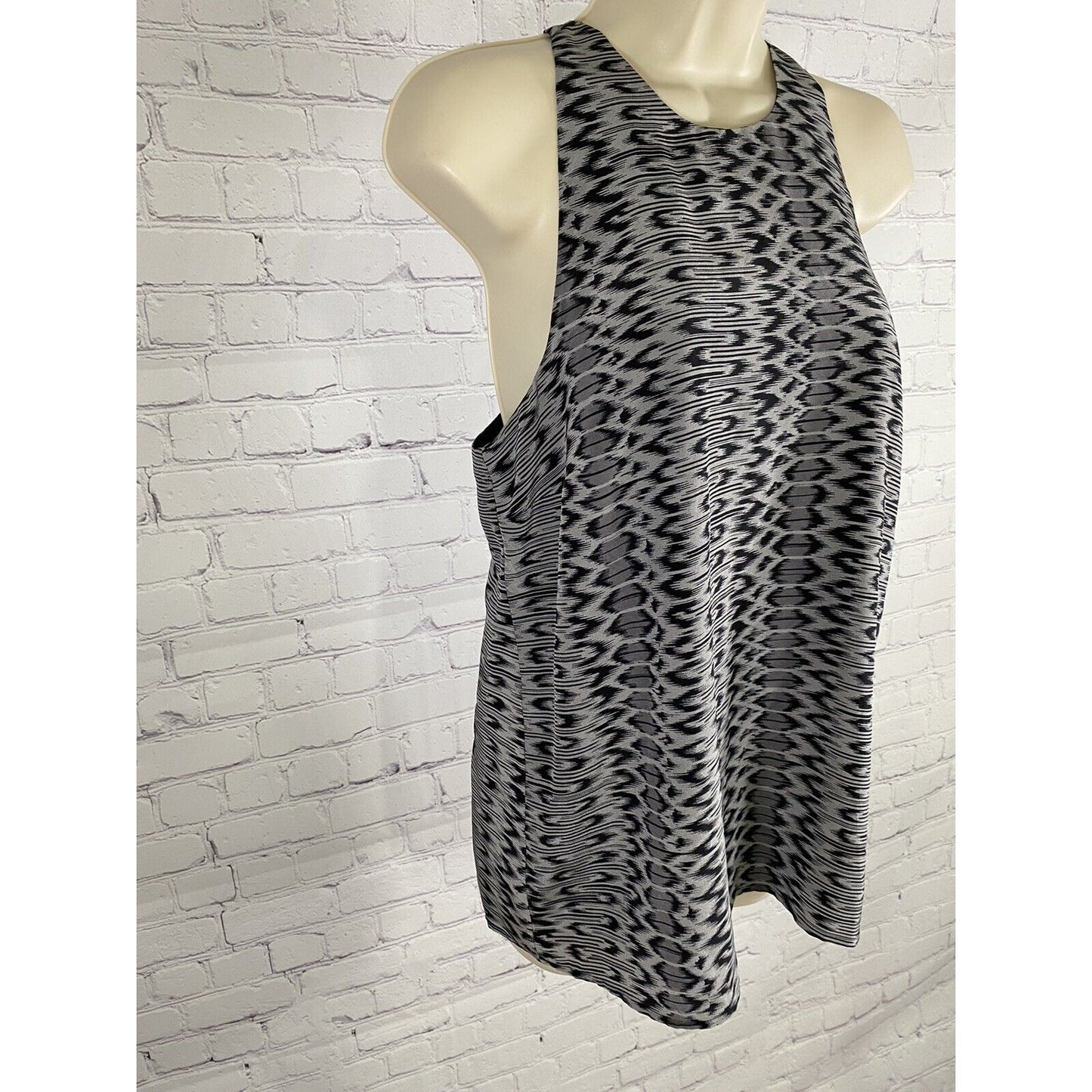 Joie Black Gray 100% Silk Flowy Lined Racerback Tank Top Sleeveless Blouse Small