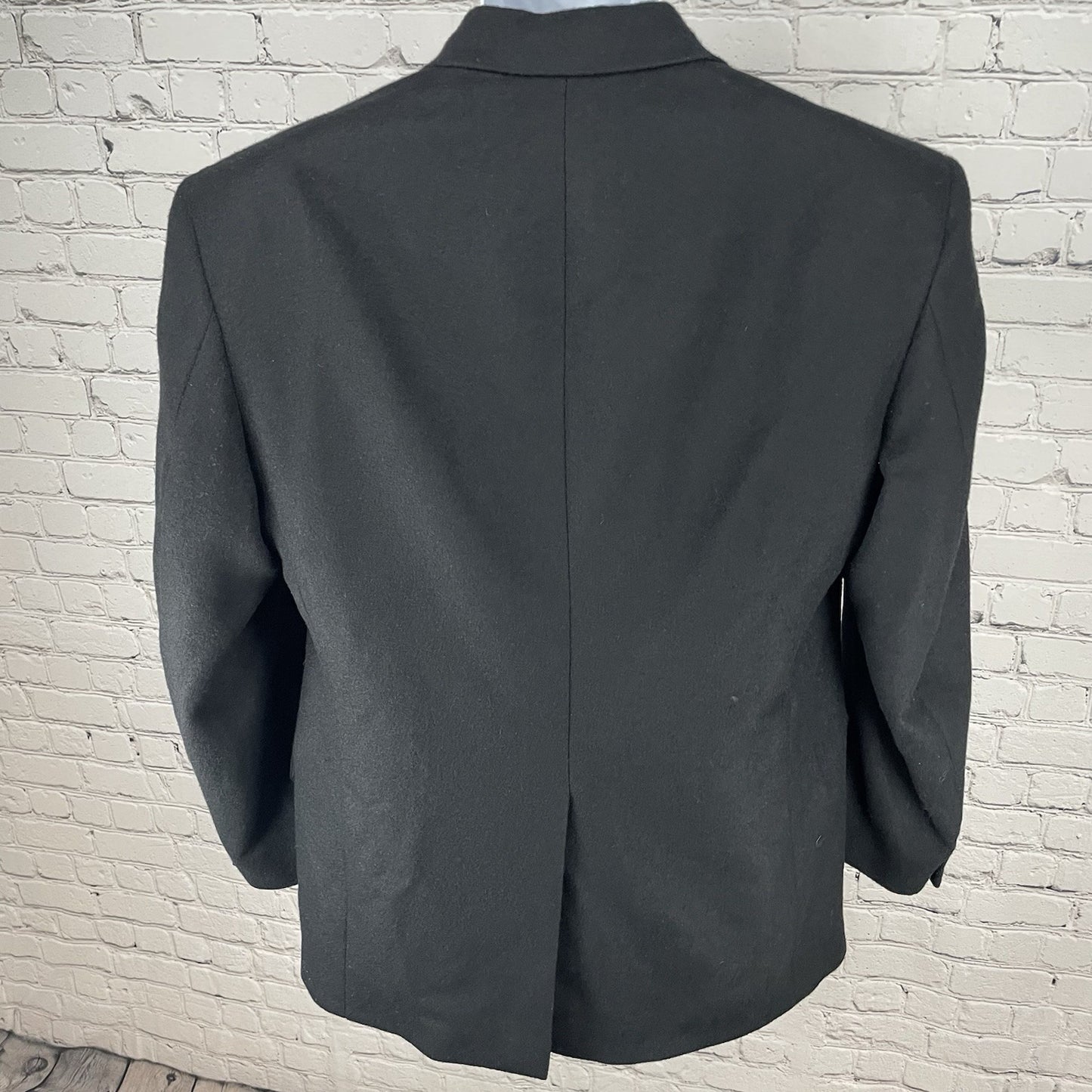 Roundtree & Yorke Black Camelhair 2 Button Vented Notch Blazer Jacket Size 38R