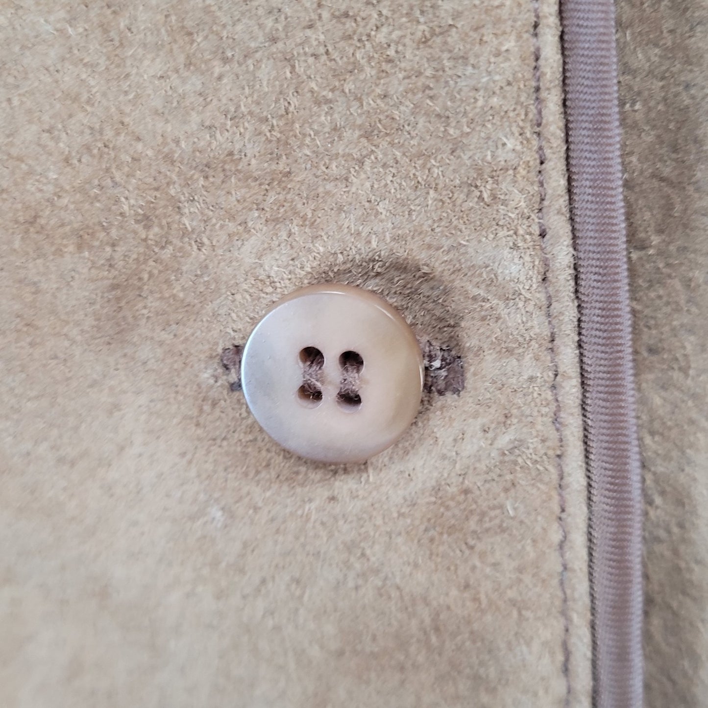 Sonoma Jean Company Brown Genuine Leather Suede V Neck Buttoned Lined Vest M