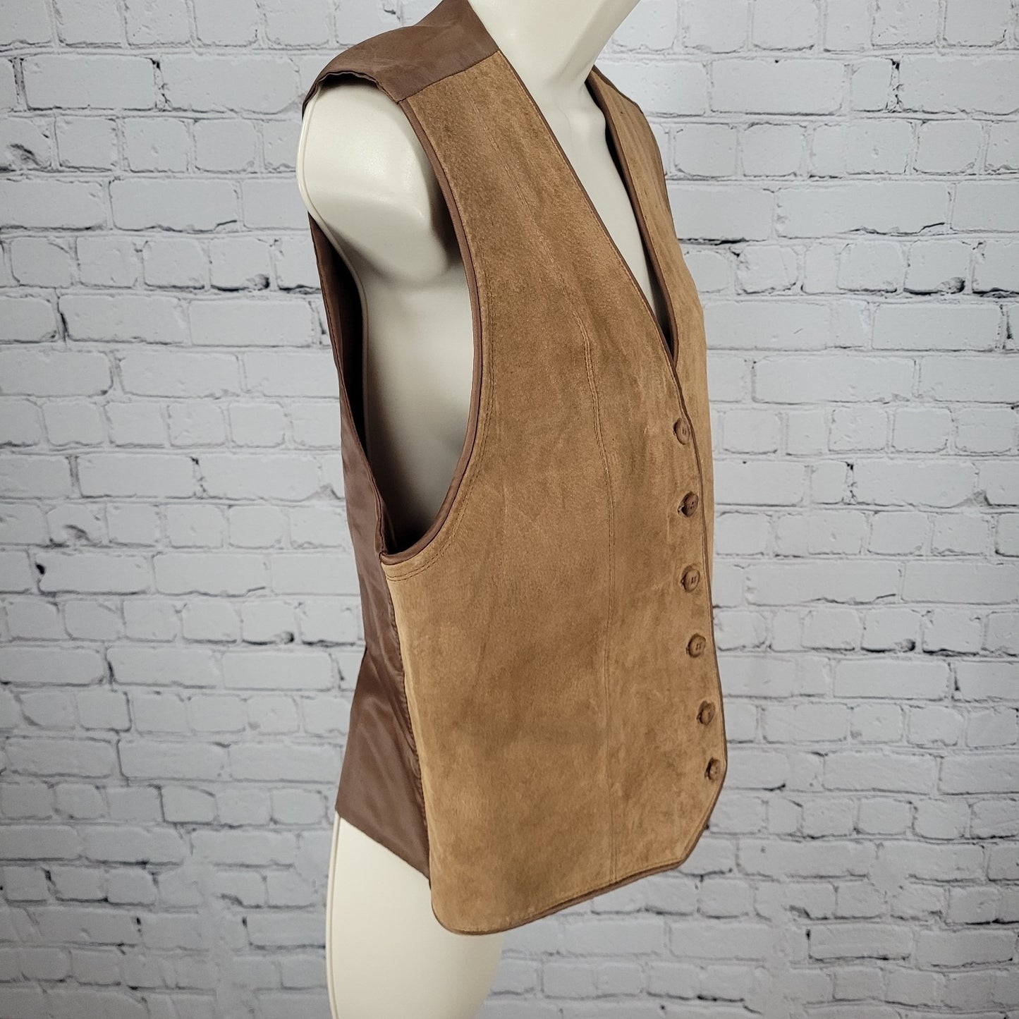 Sonoma Jean Company Brown Genuine Leather Suede V Neck Buttoned Lined Vest M