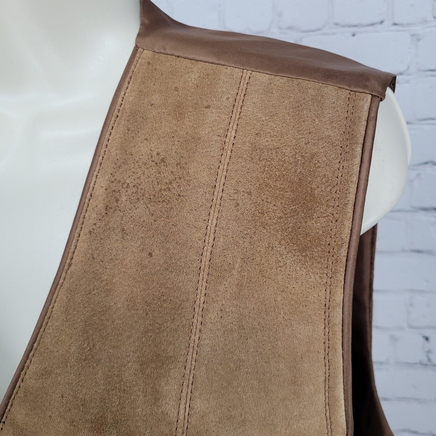 Sonoma Jean Company Brown Genuine Leather Suede V Neck Buttoned Lined Vest M