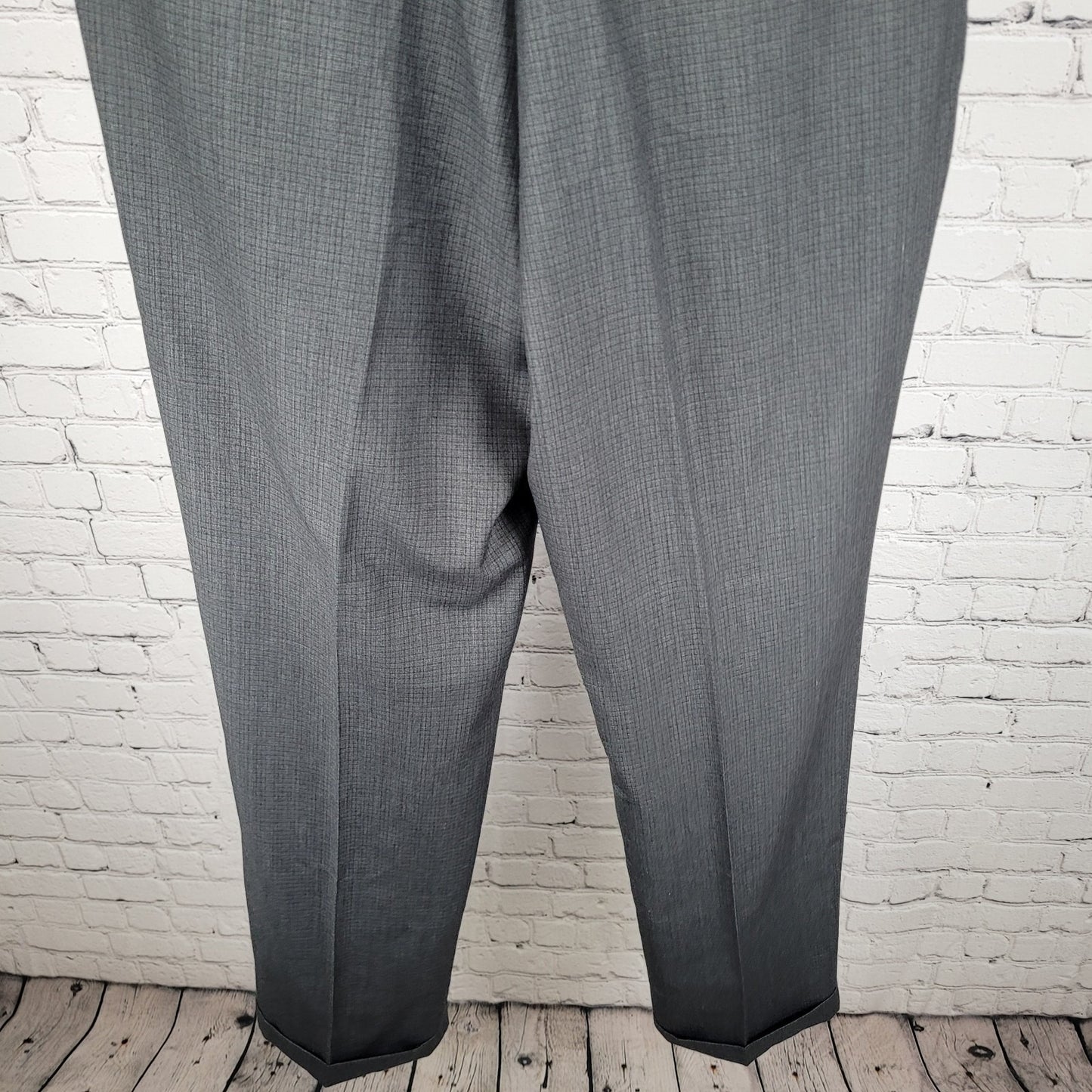 Ralph Ralph Lauren Grey Check Pleated Cuffed Dress Pants Size 36x34