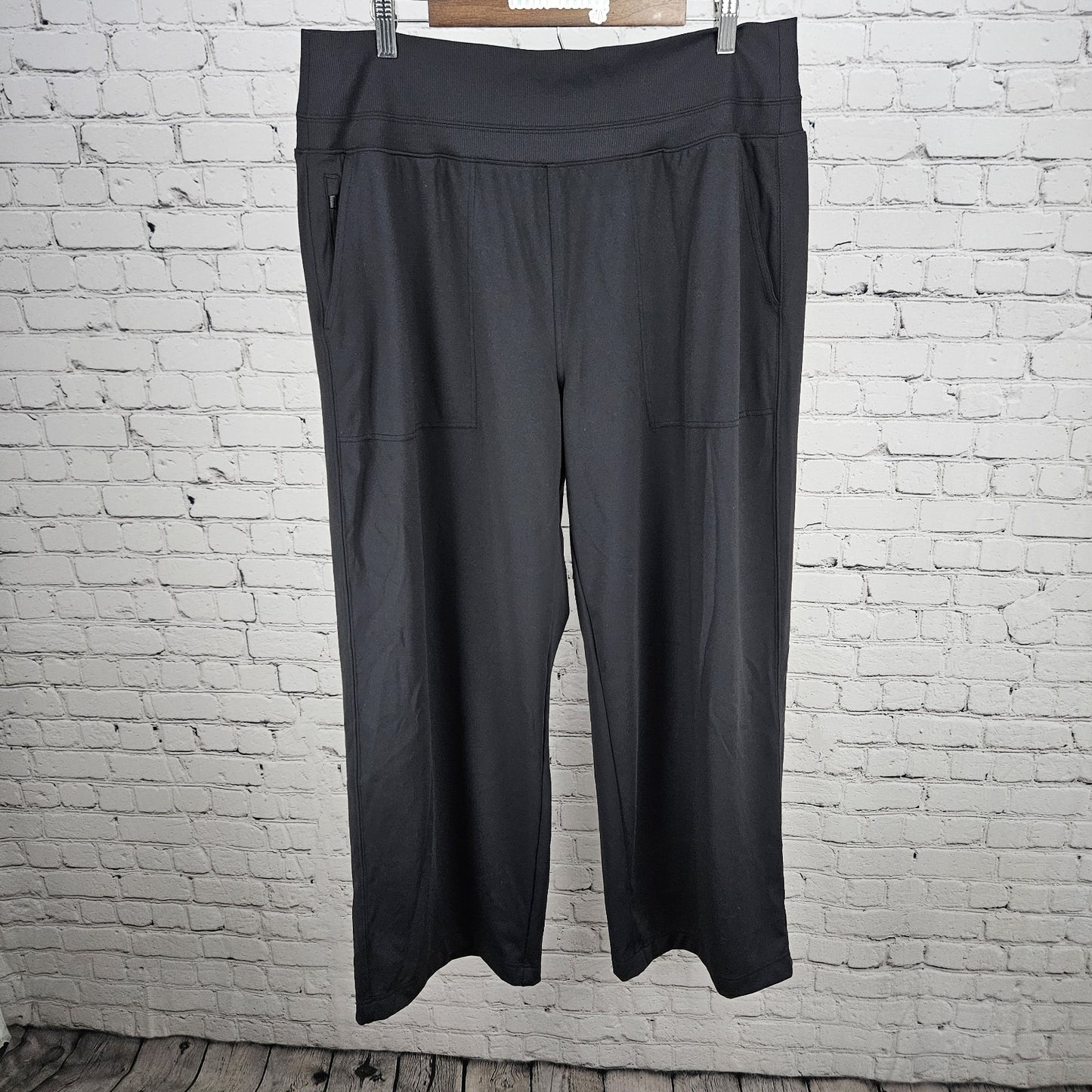 Athleta Black High Rise Comfort Waistband Pull On Wide Leg Pants 1X (35x29)