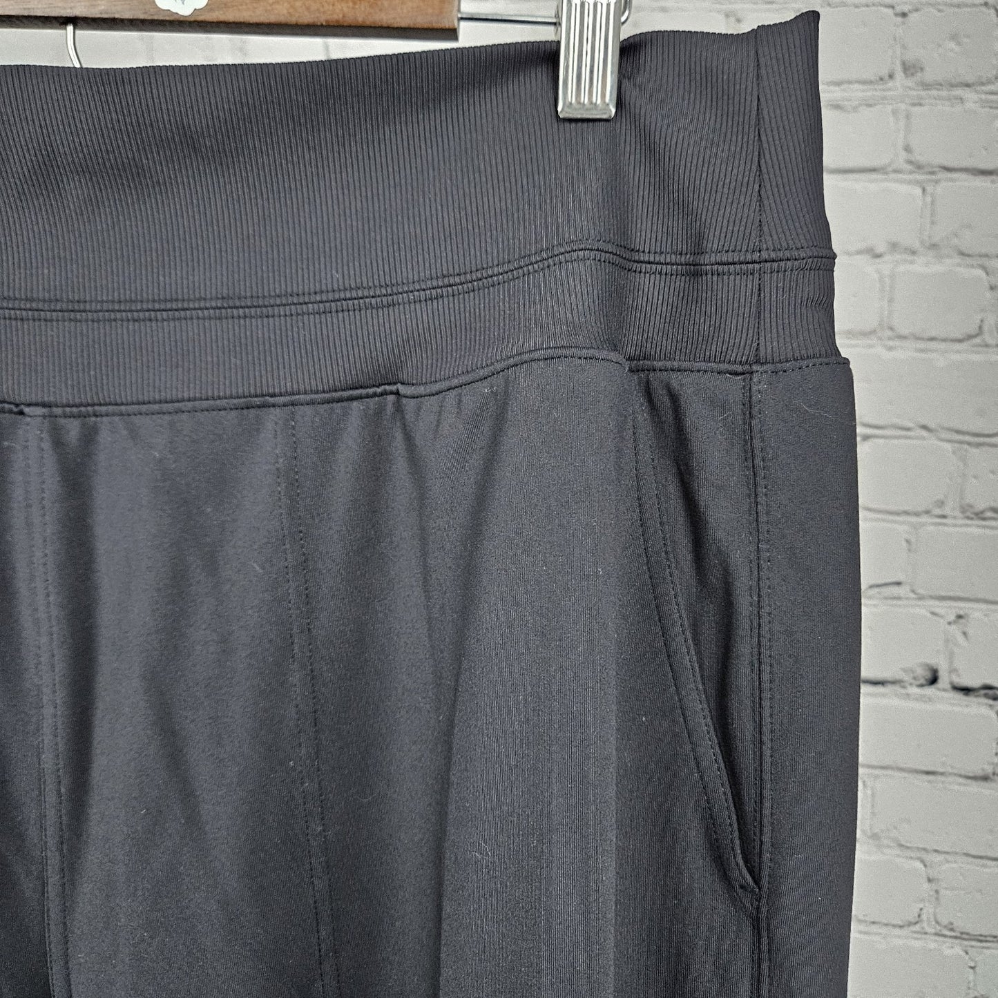 Athleta Black High Rise Comfort Waistband Pull On Wide Leg Pants 1X (35x29)