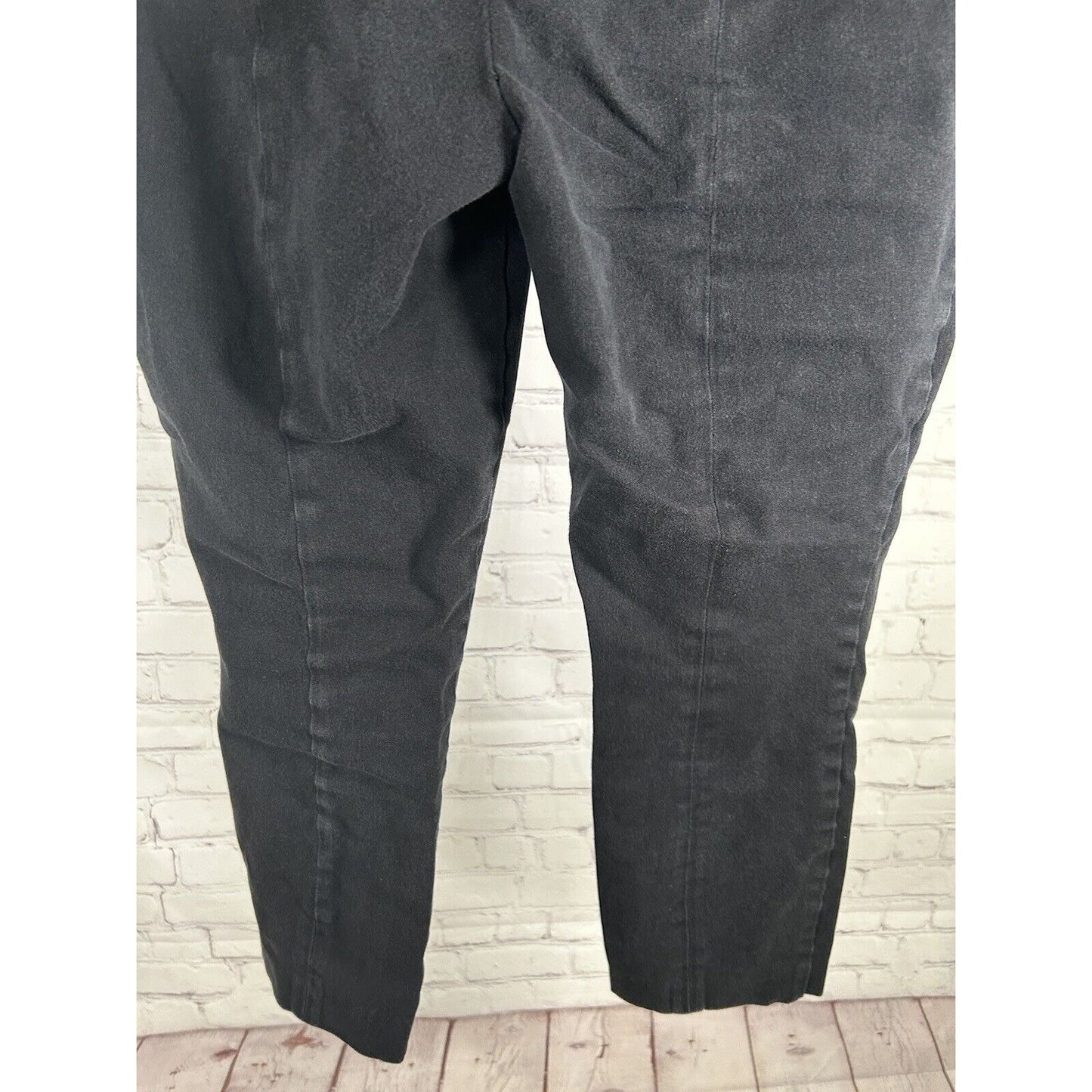 Anthropologie Black Essential Slim Women’s Capri Pants Size 8 (30 x 24)