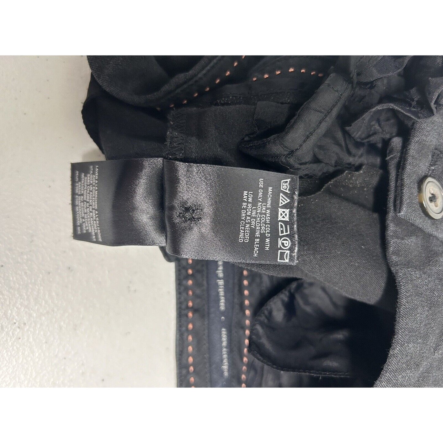 Anthropologie Black Essential Slim Women’s Capri Pants Size 8 (30 x 24)