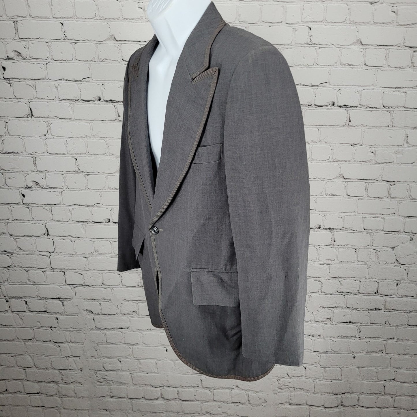 VTG Mike Martin Grey 1 Button Peak Western Vented Tuxedo Sport Coat Size 40S