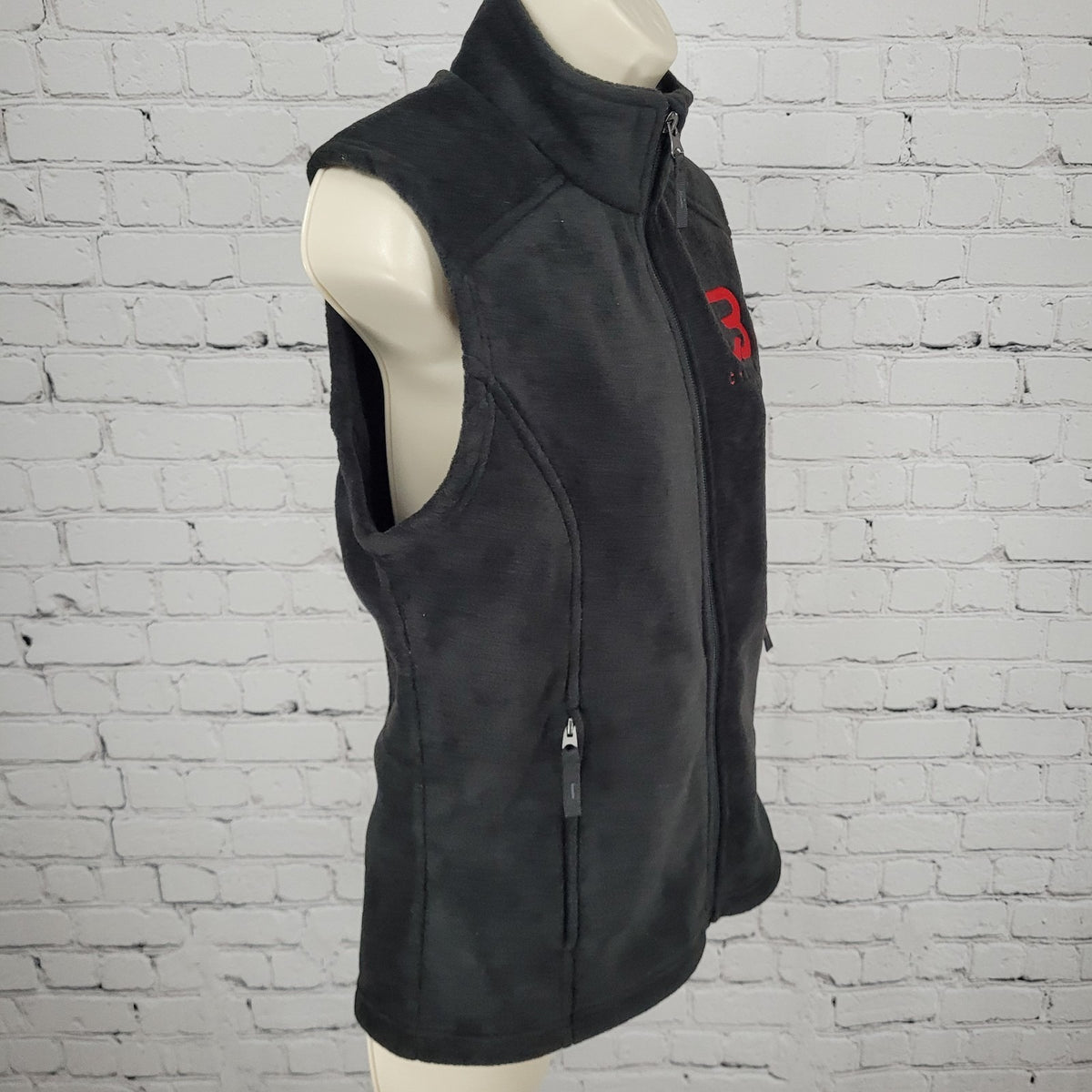 NWT Cyclebar Core365 Black Soft Fleece Full Zip Zipped Pockets Vest Size Small S