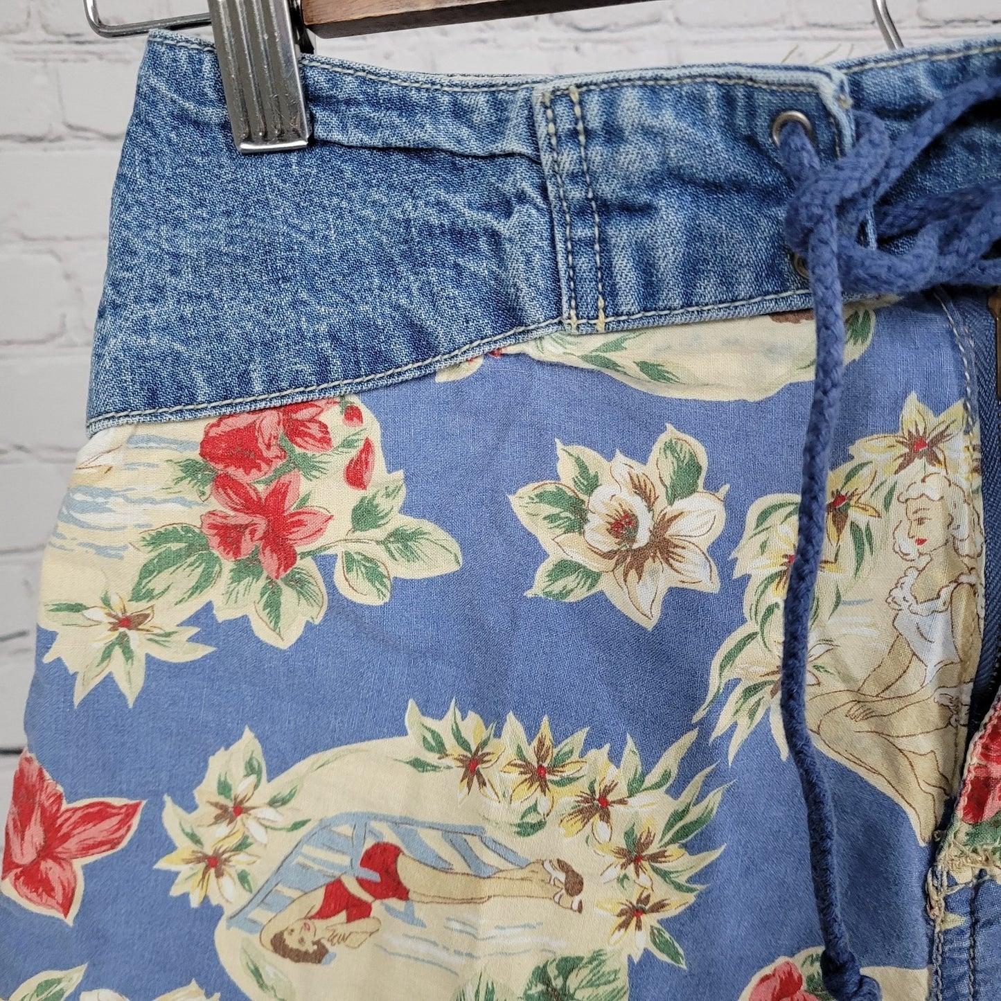VTG Paris Blues Retro Girls Beach High Rise Lightweight Shorts USA 3 (24x3)
