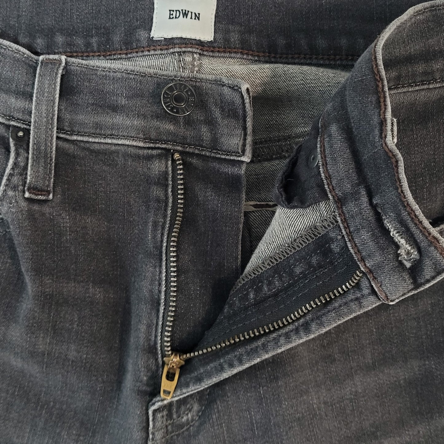 Edwin Grey Black Denim Mid Rise Straight Stretch Jeans USA Made Size 27 (27x26)
