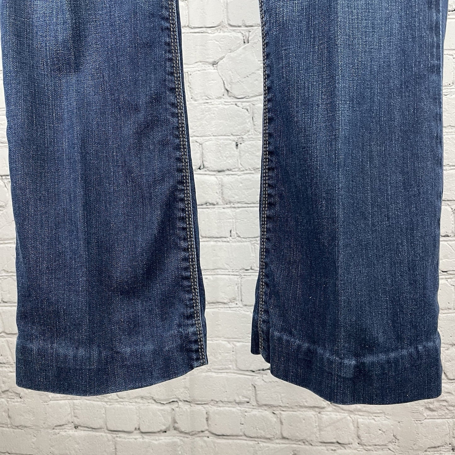 7 For All Mankind Blue Medium Wash Denim High Waist Bootcut Jeans 27 (29x32)