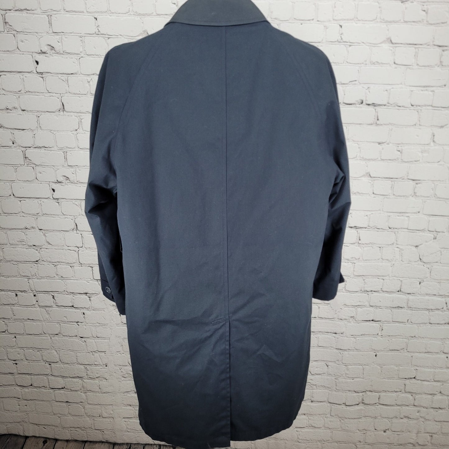 VTG Gleneagles Navy Button Removable Faux Fur Water Repellent Trench Coat 40