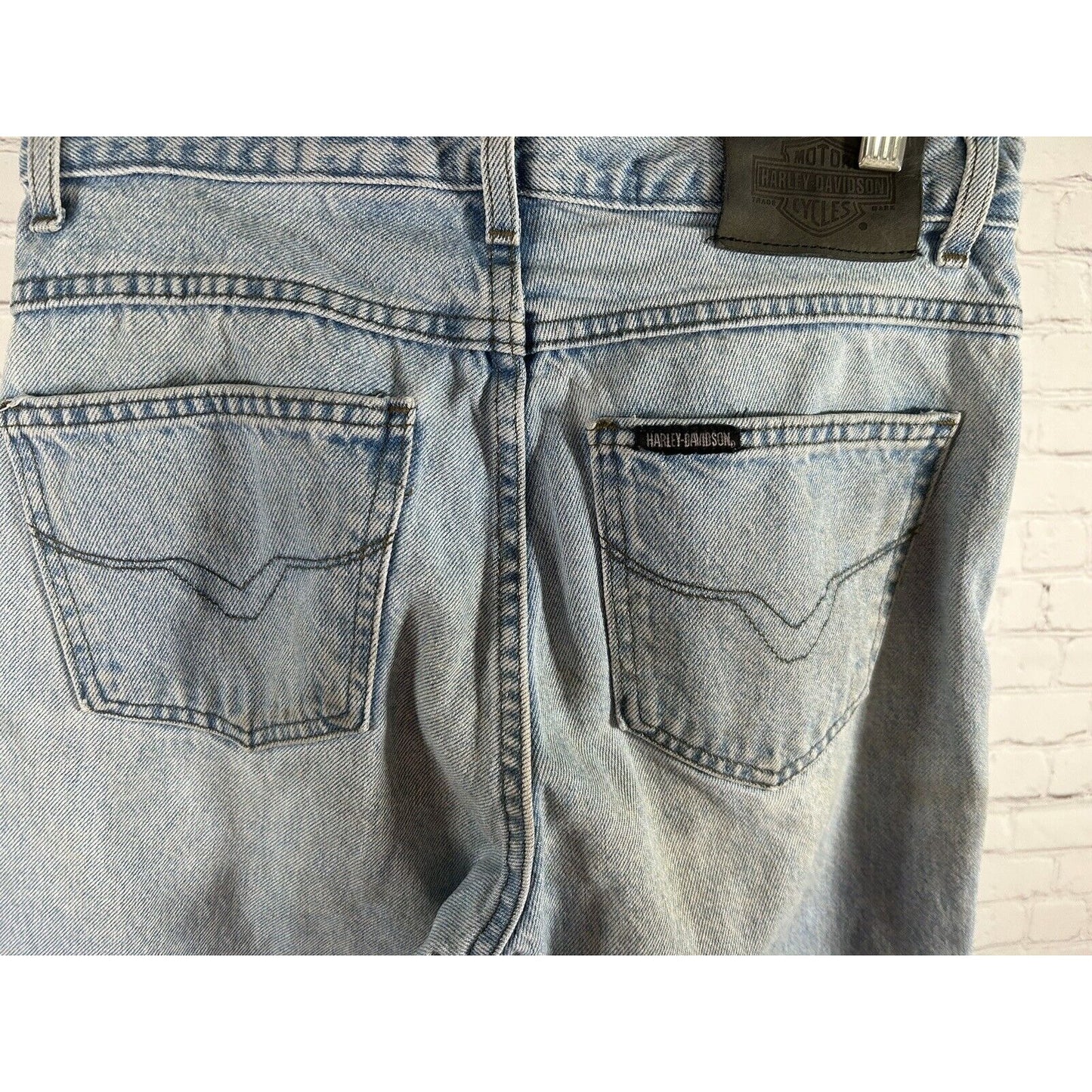 Harley Davidson Light Wash Straight Leg Women’s Denim Blue Jeans 10P (28 x 29.5)