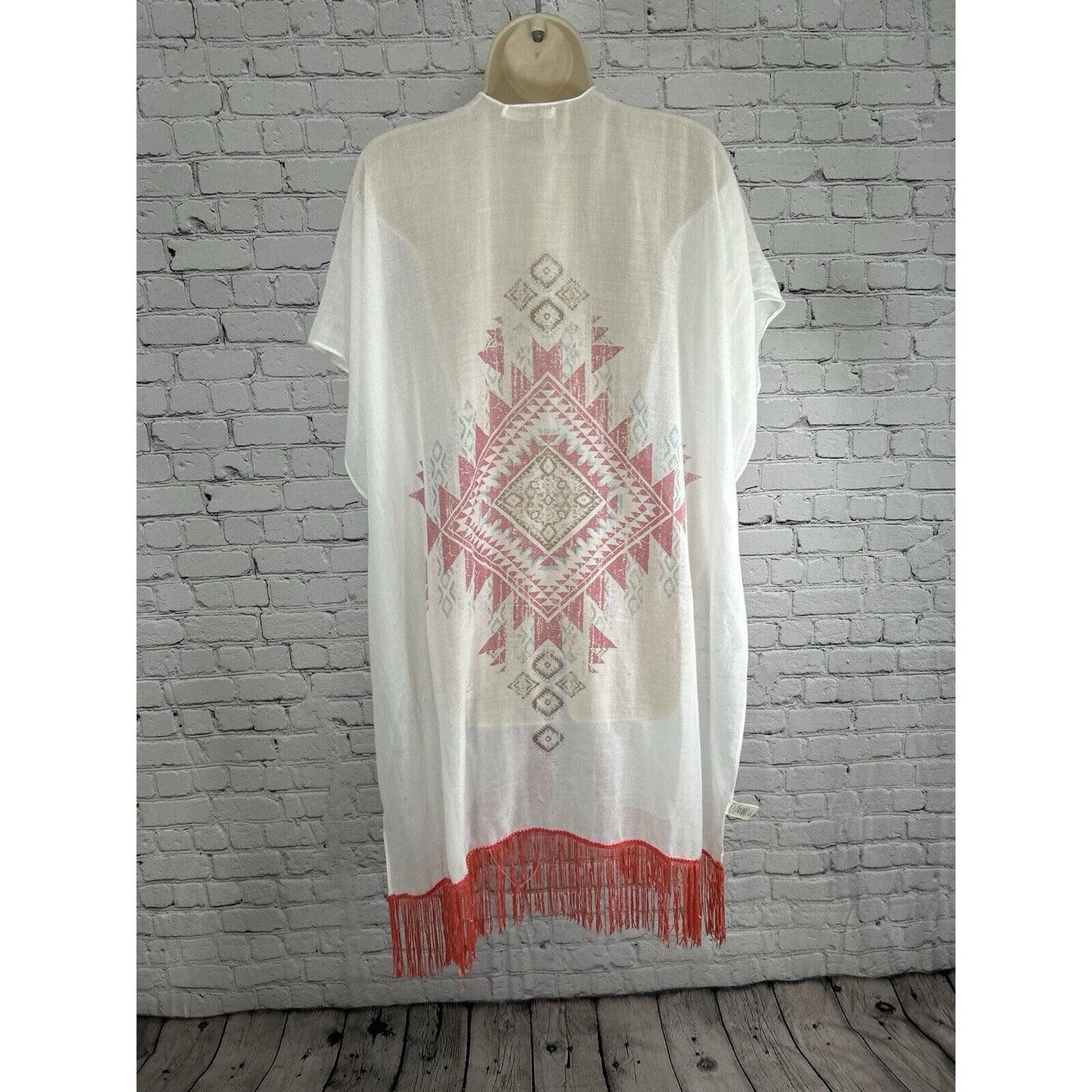 Do Everything In Love White Short Sleeve Aztec Boho Fringe Beach Cover Up O/S