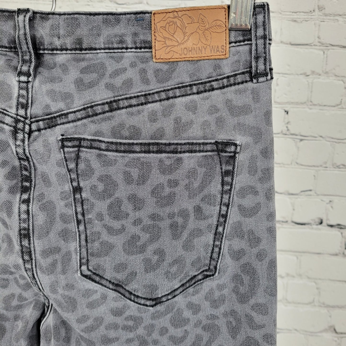 Johnny Was Grey Denim Leopard Mid Rise Skinny Stretch Jeans Size 26 (26x29)