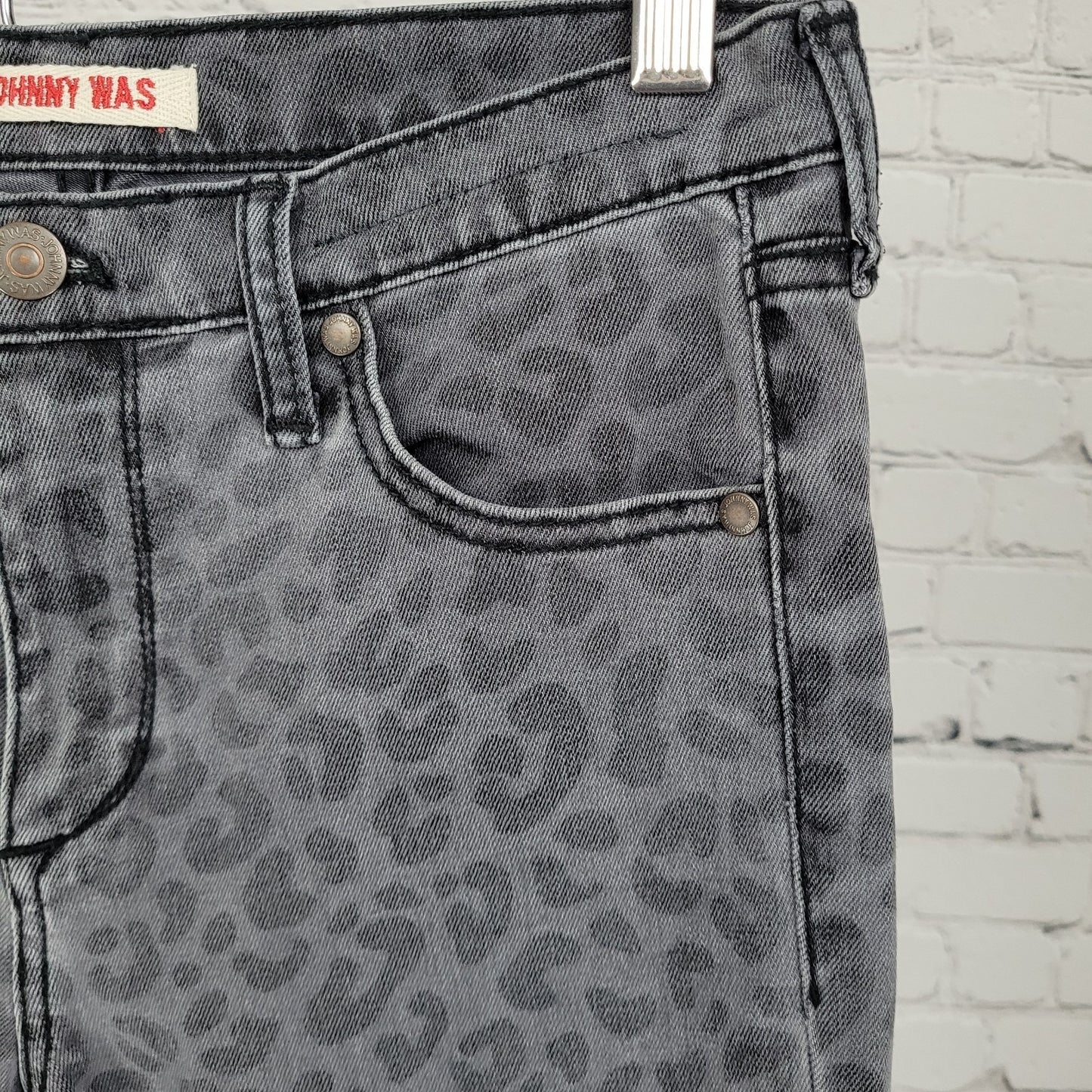 Johnny Was Grey Denim Leopard Mid Rise Skinny Stretch Jeans Size 26 (26x29)