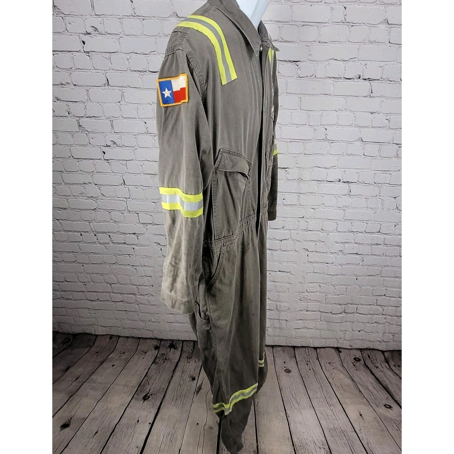 Alamo Pressure Pumping LapcoFR Uniform Coveralls Texas USA Size Large L Reg
