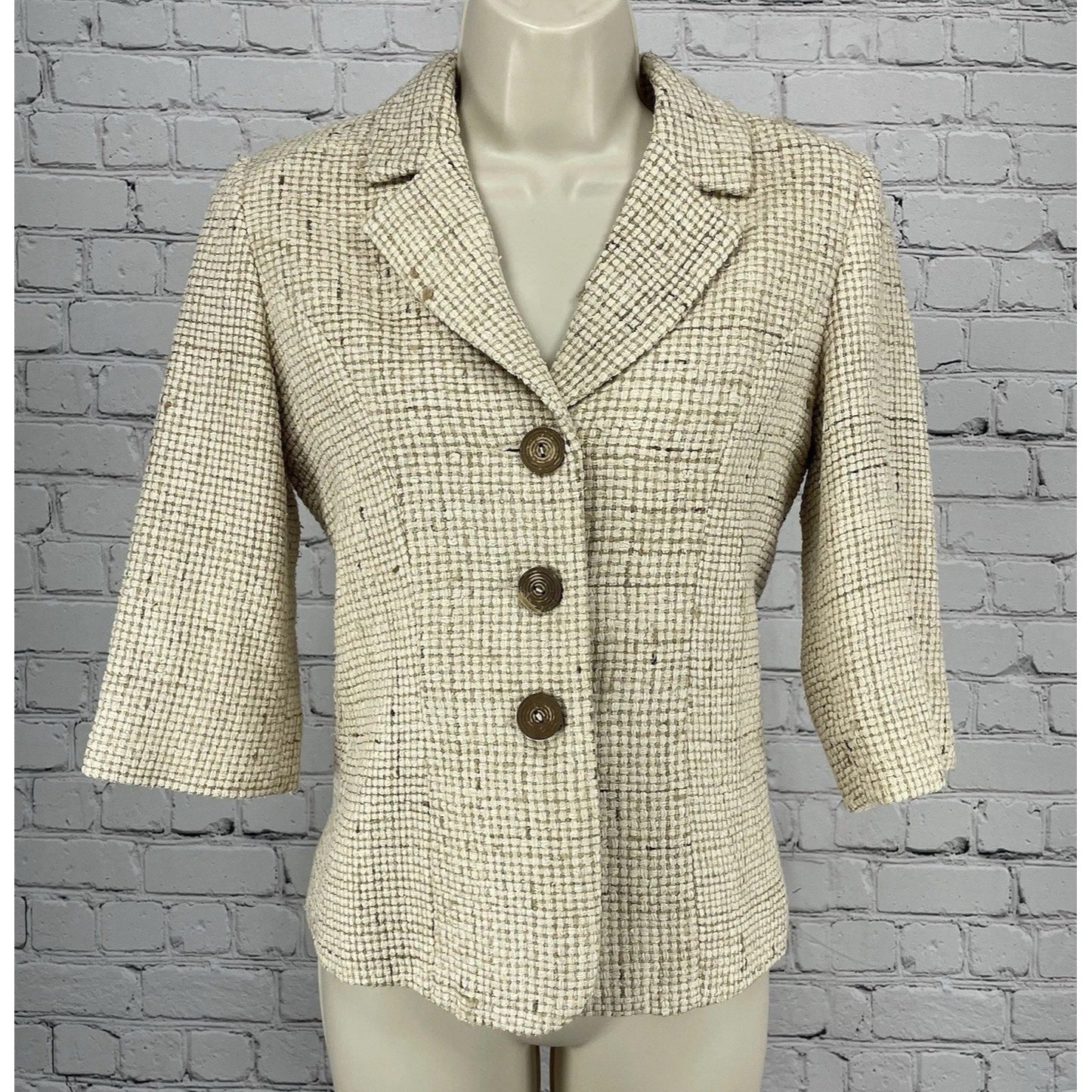White House Black Market Cream 100% Silk Textured 3/4 Sleeve Blazer Size 0