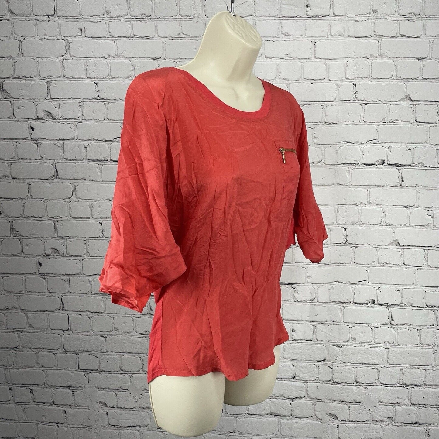 Guess Red 100% Silk Blouse Top Flowy Gold Zipper Short Dolman Sleeve Size XS
